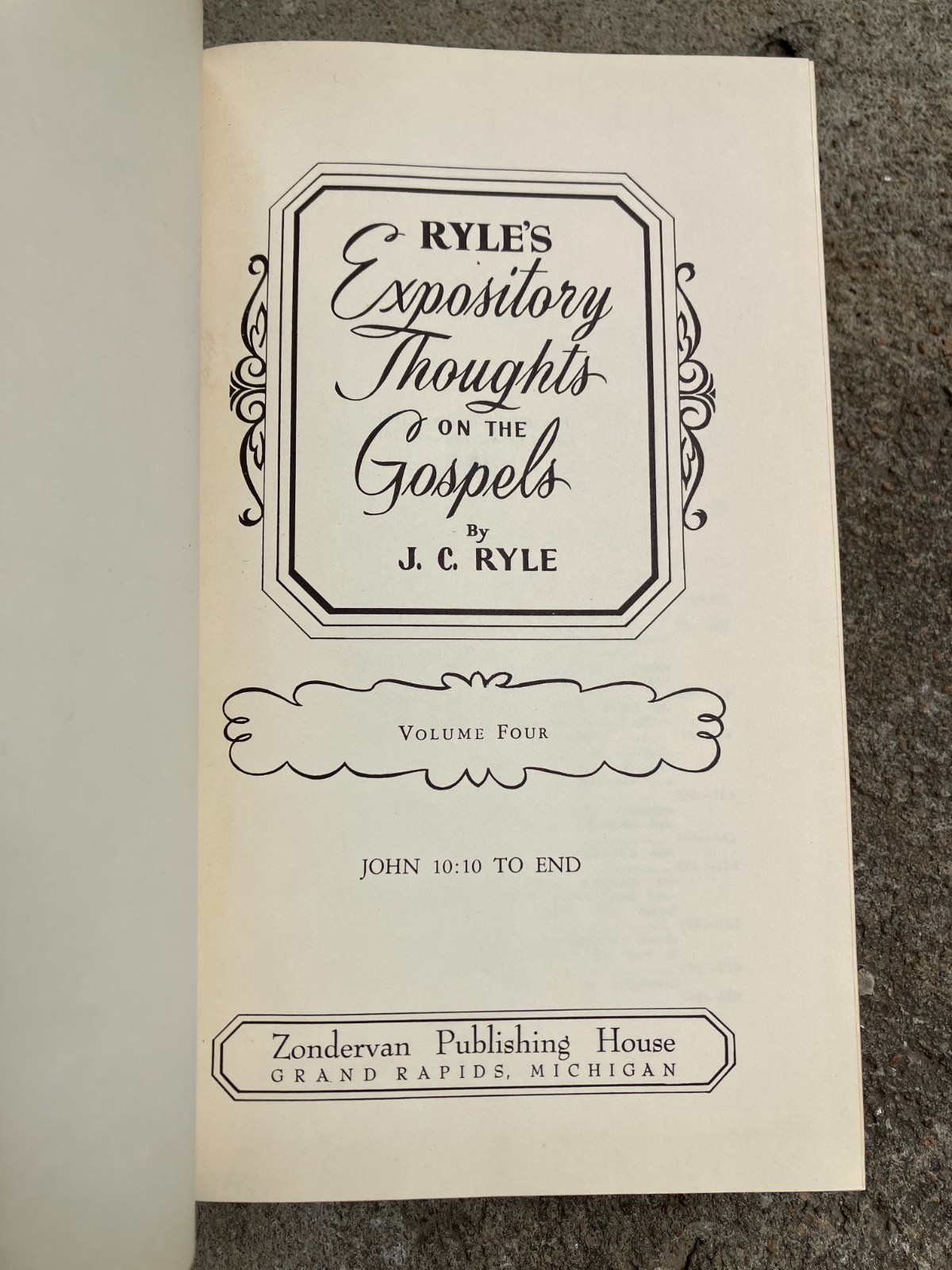 book Ryle’s Expository Thoughts on the Gospels 1 & 4 Matthew, Mark, John – 1956