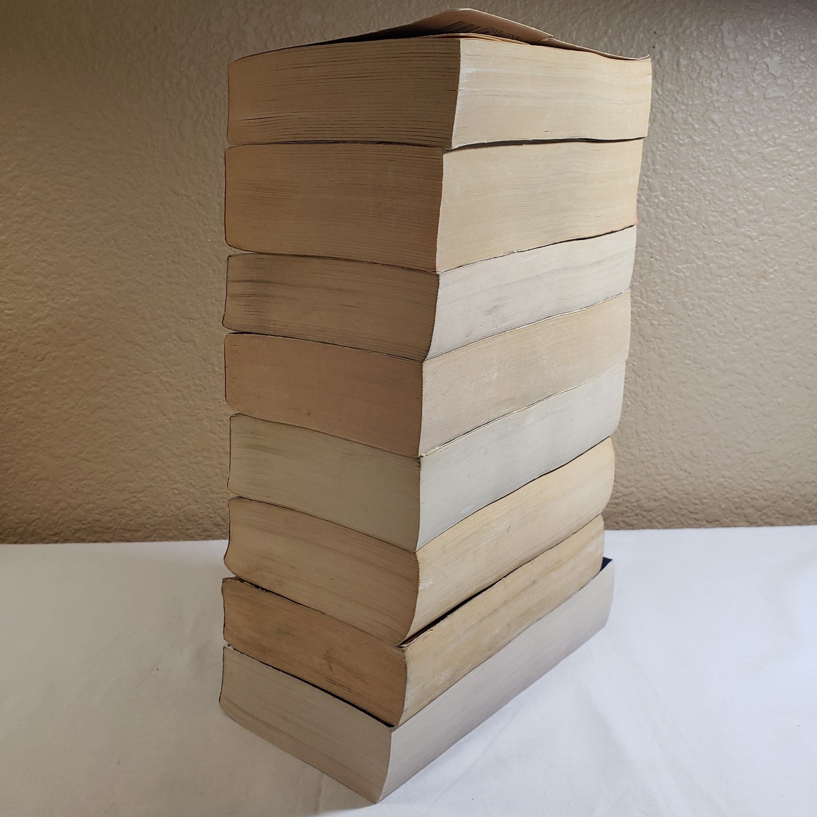 Stephen King Books. Skeleton Crew. Drawing Of The Three. The Waste Lands. 1408 +