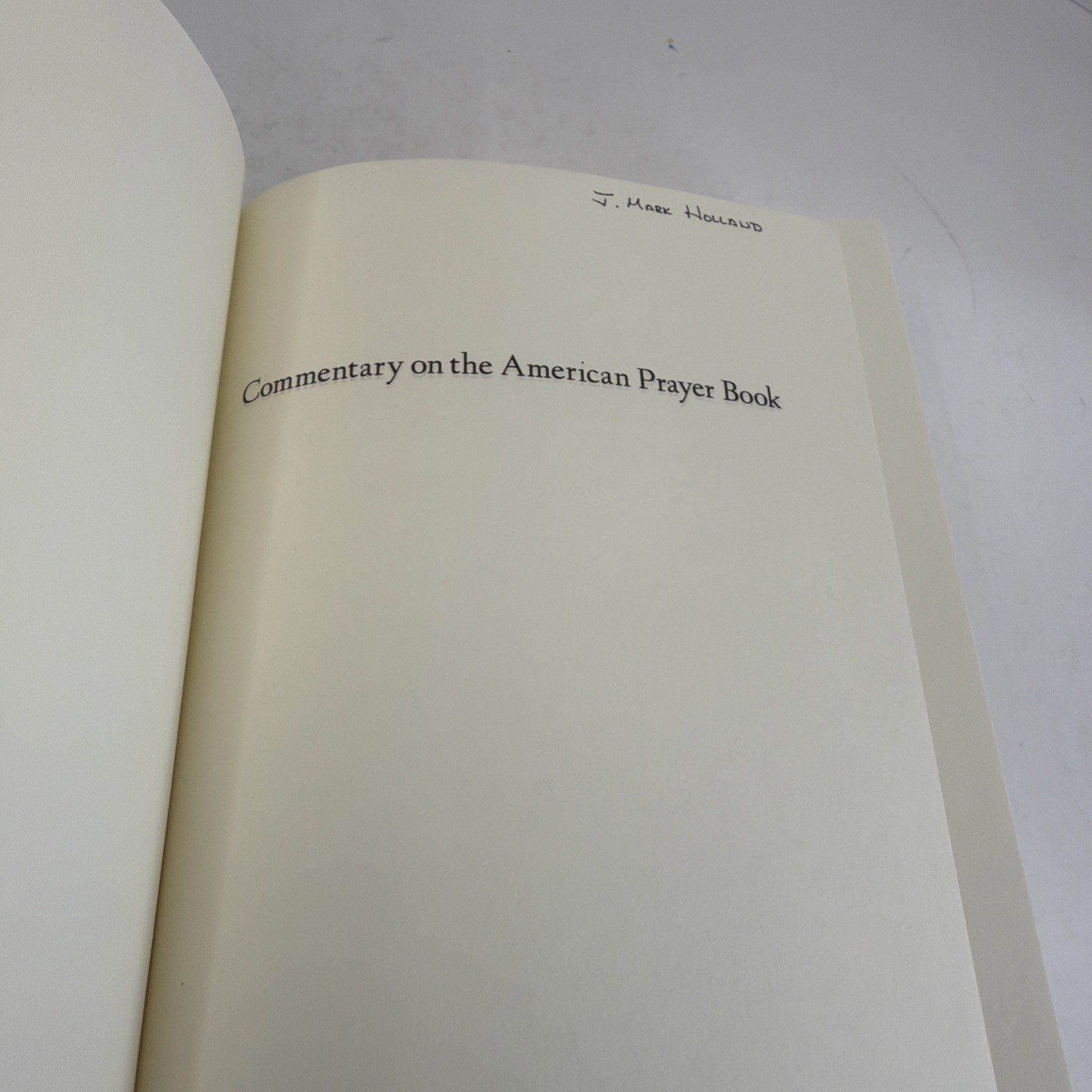 Commentary on the American Prayer Book 1979 HCDJ by Marion J. Hatchett