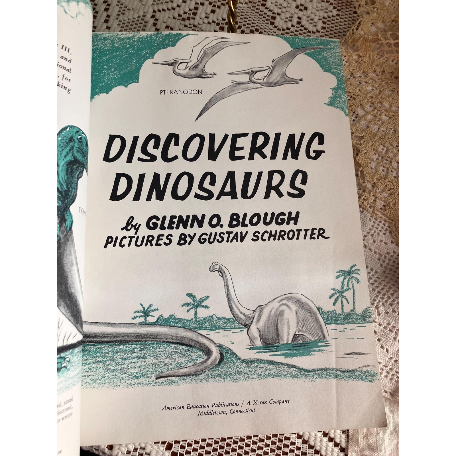 1960 Discovering Dinosaurs by Glenn O. Blough – Vintage AEP Dinosaur Kids Book