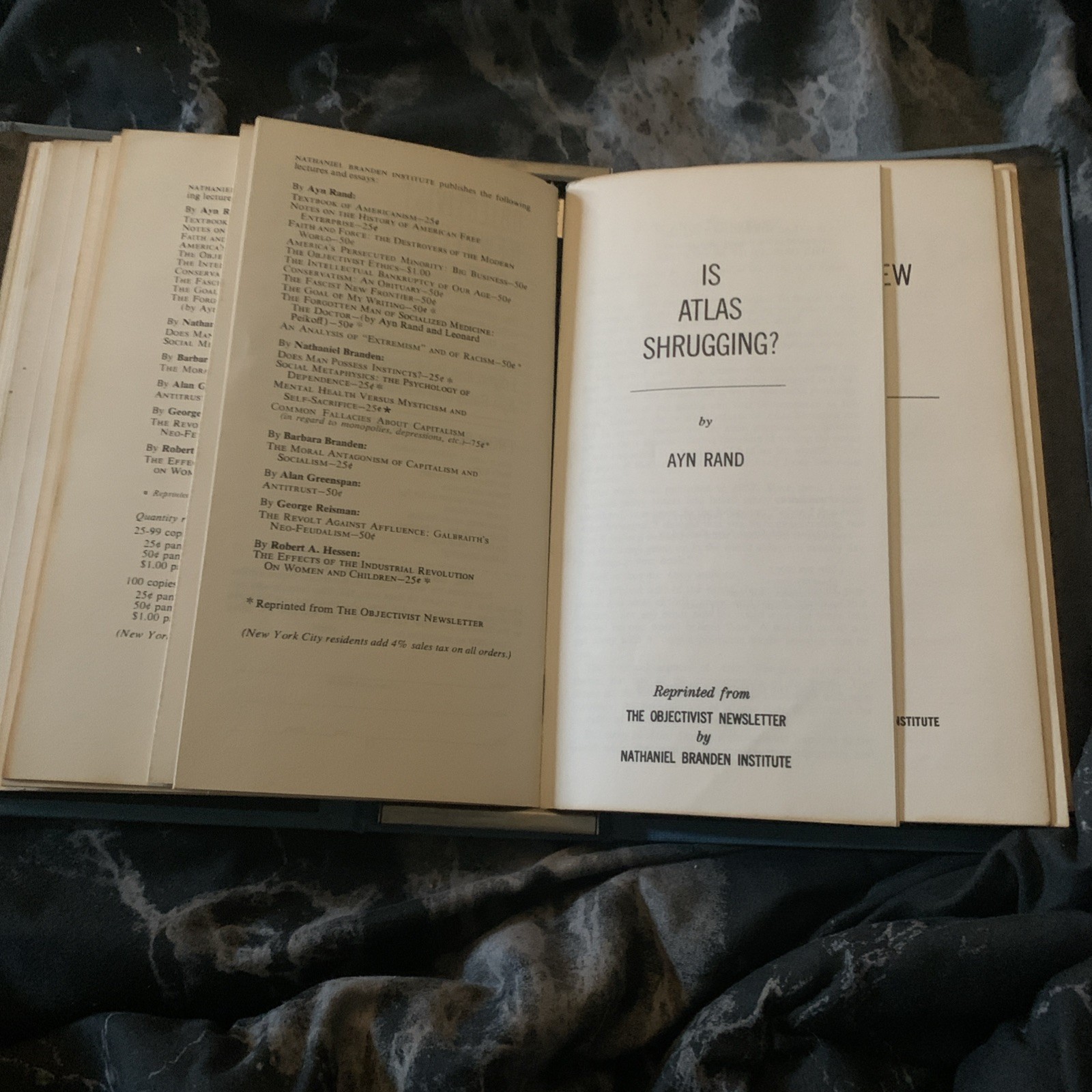 The Voice of Reason: Essays in Objectivist Thought (Ayn Rand Library) – GOOD