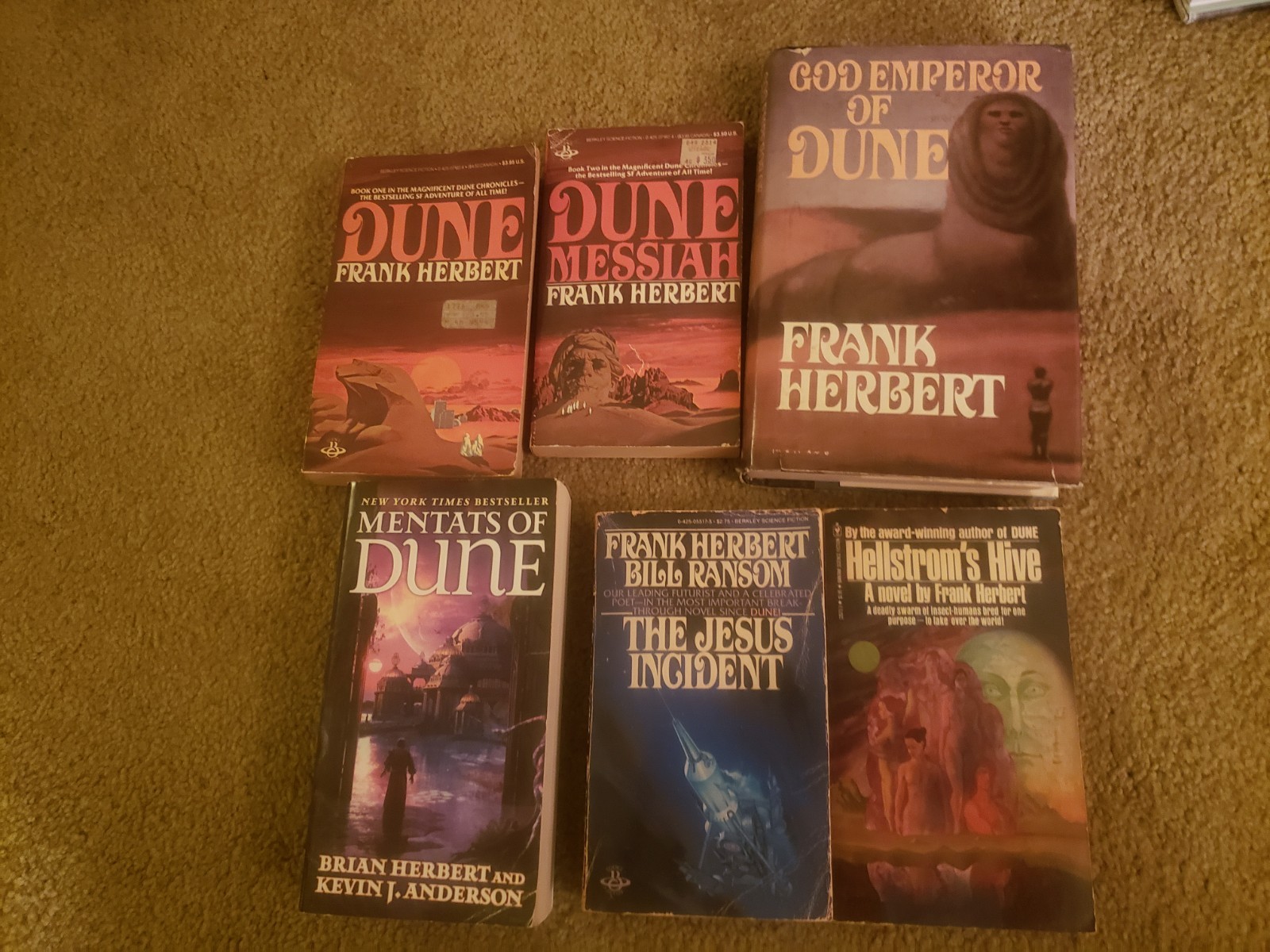 Dune Lot of 5 Novels Vintage Science Fiction + 2 Frank Herbert books