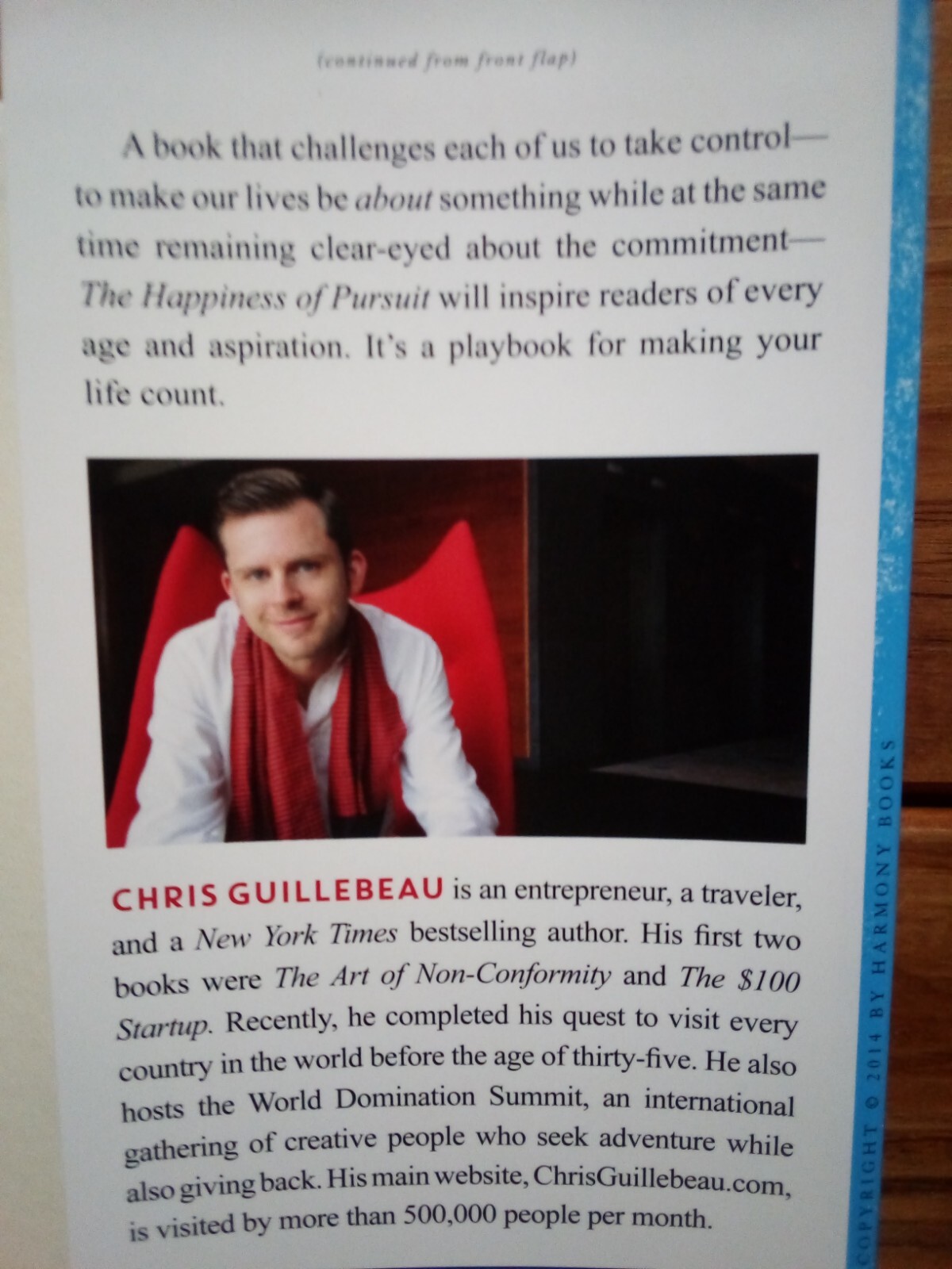(C26BH) “THE HAPPINESS OF PURSUIT” – CHRIS GUILLEBEAU / HC – DJ / FIRST EDITION