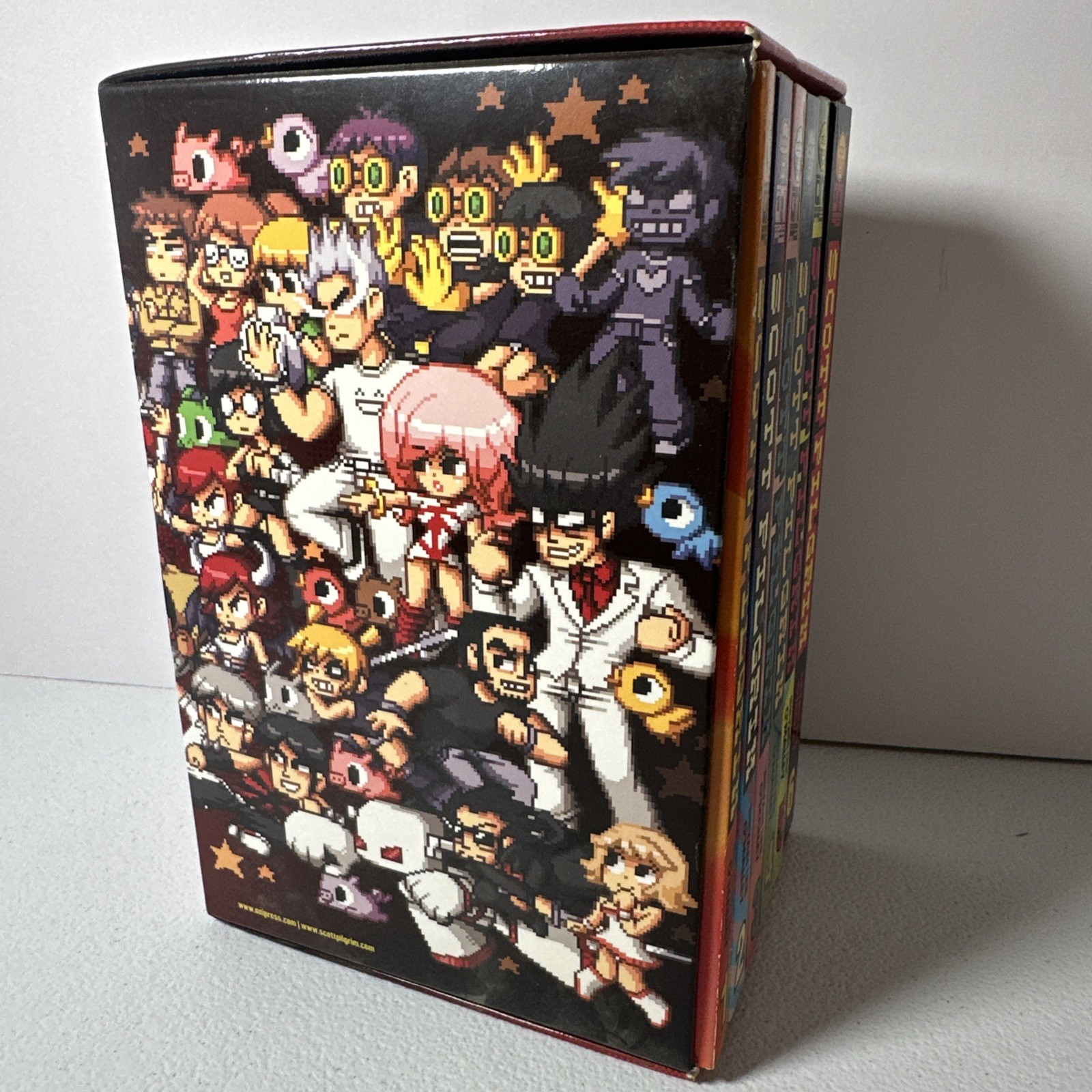 Scott Pilgrim: The Complete Series Box Set Vol 1-6 **With POSTER**