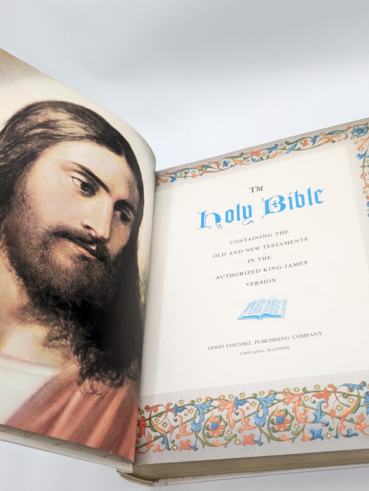 Vintage Large Print Family Holy Bible King James Version KJV White Good Counsel