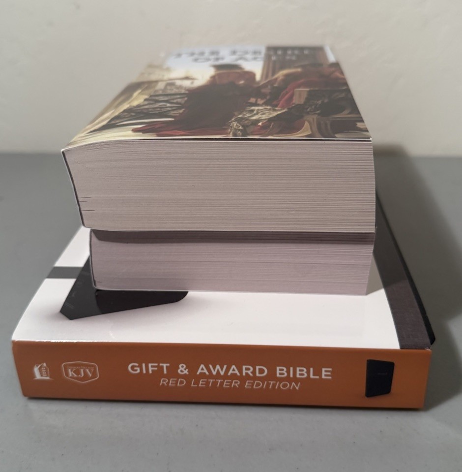 The Holy Bible: King James Version, Black, Imitation Leather, Gift & Award New