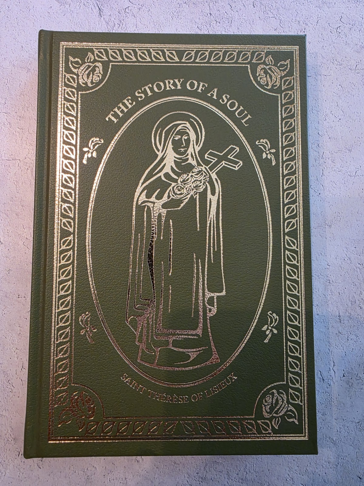 Hardback The Story of a Soul by St Therese of Liseux Leatherbound with Gold