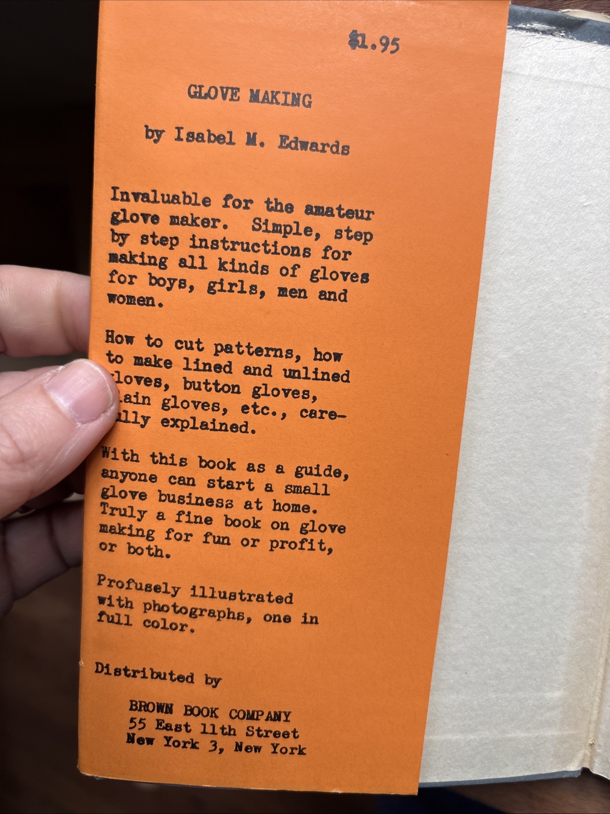 Practical Glove Making by Isabel M Edwards 1946