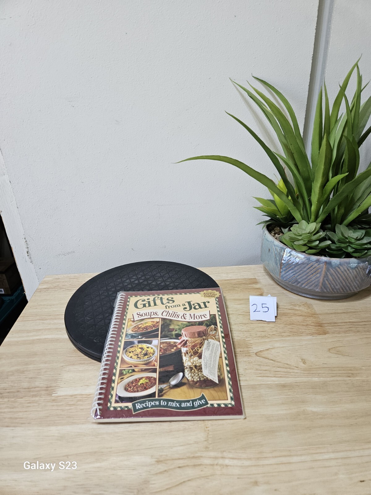 NEW SEALED – Gifts From a Jar: Soups, Chilis & More – Softcover Ringbound
