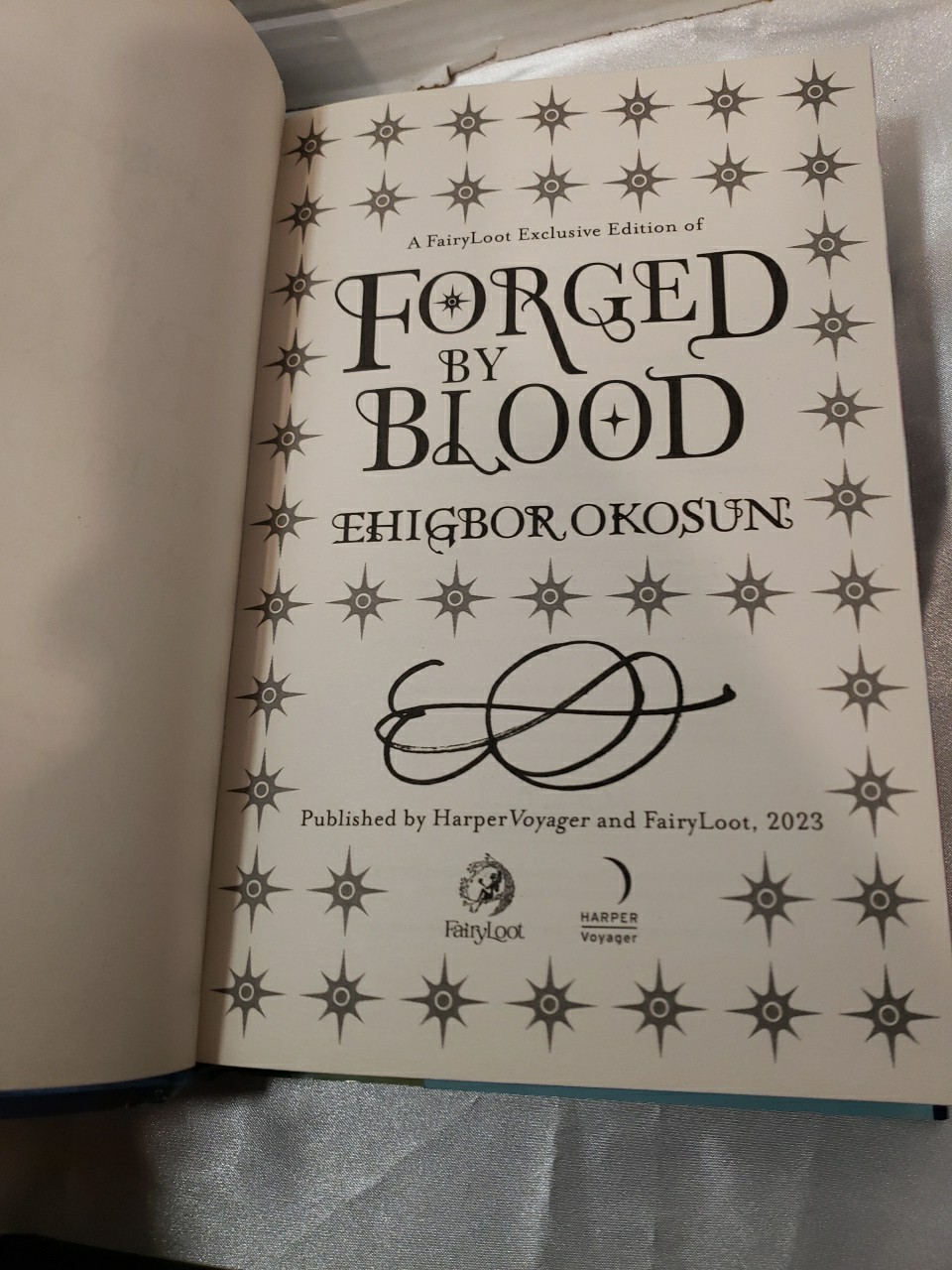 Violet Made of Thorns FairyLoot Star Daughter Forged By Blood