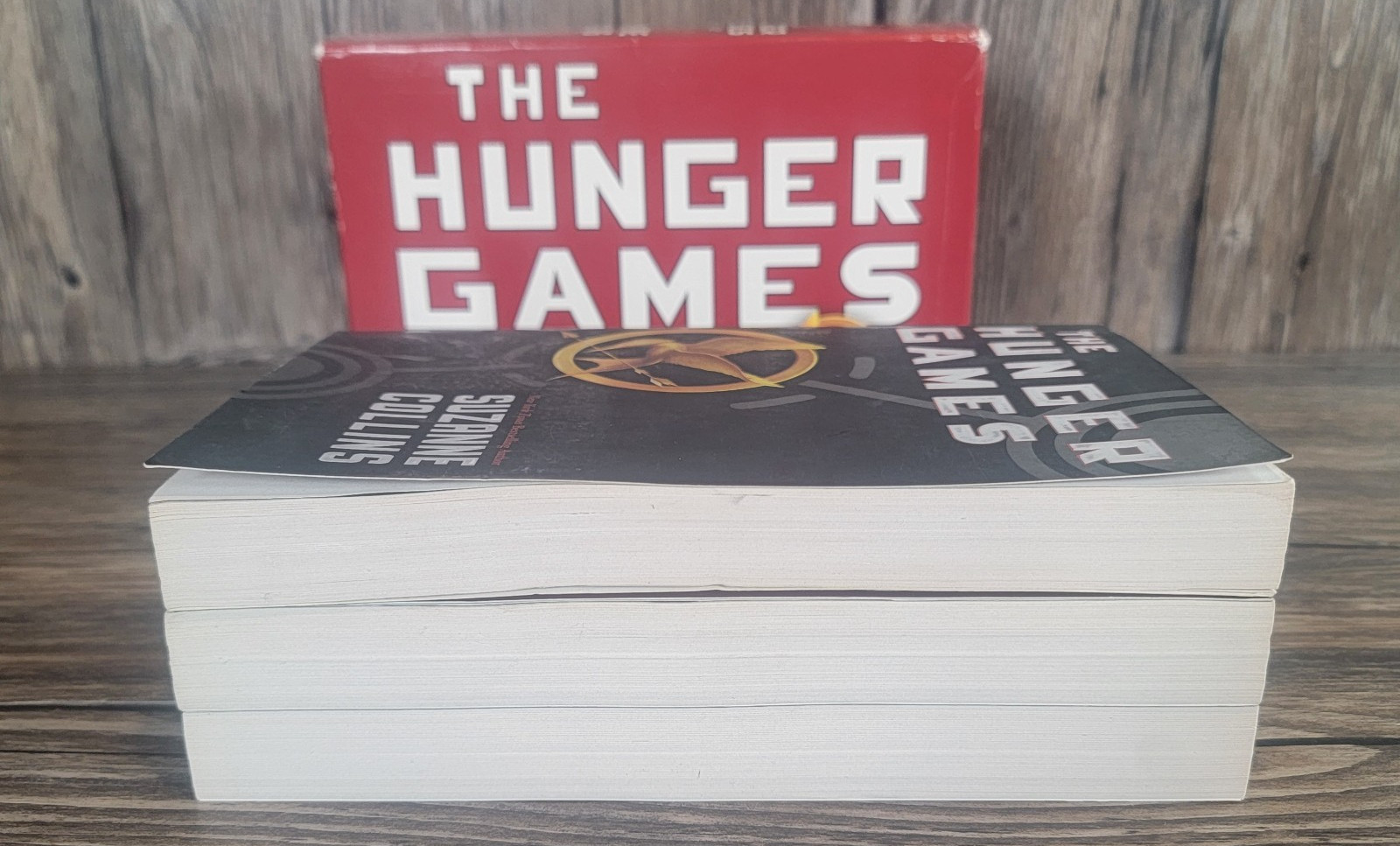 The Hunger Games Trilogy Box Set Suzanne Collins Paperback Books 3-Book Lot YA