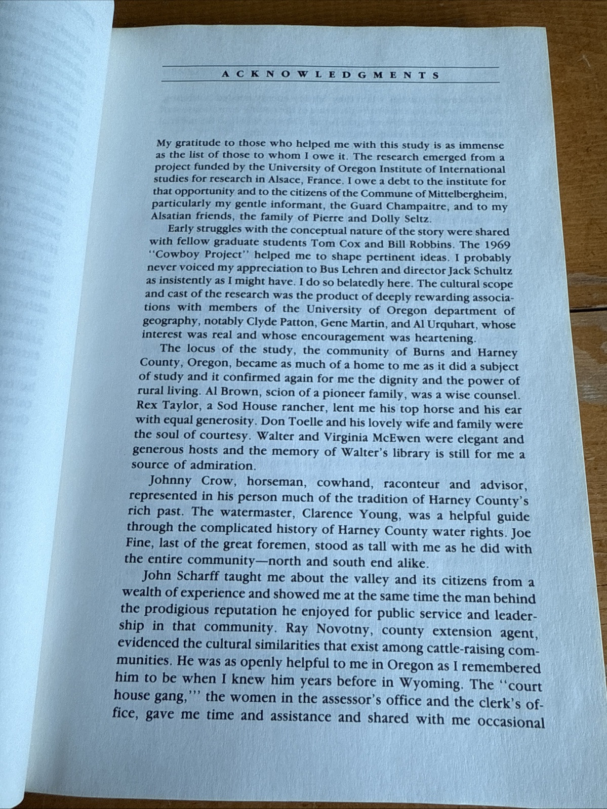 The Community of Cattlemen: A Social History of the Cattle Industry SE Oregon