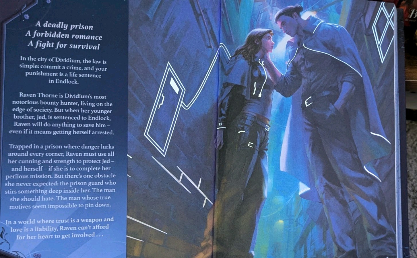 To Cage a Wild Bird – Fairy Loot Exclusive Edition – Hardcover