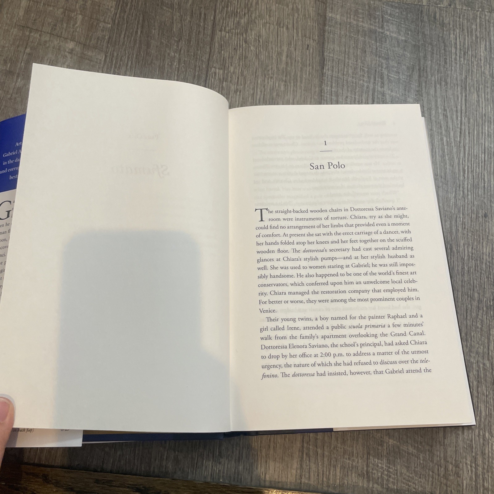 SIGNED First Edition – Inside Job : A Novel by Daniel Silva (2025, Hardcover/DJ)