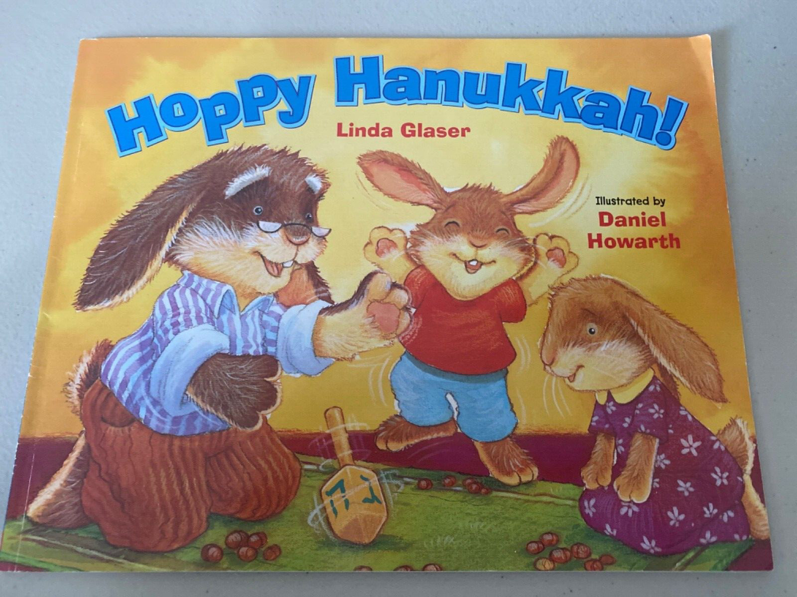 Lot of 6 Jewish Childrens Books -Hanukkah