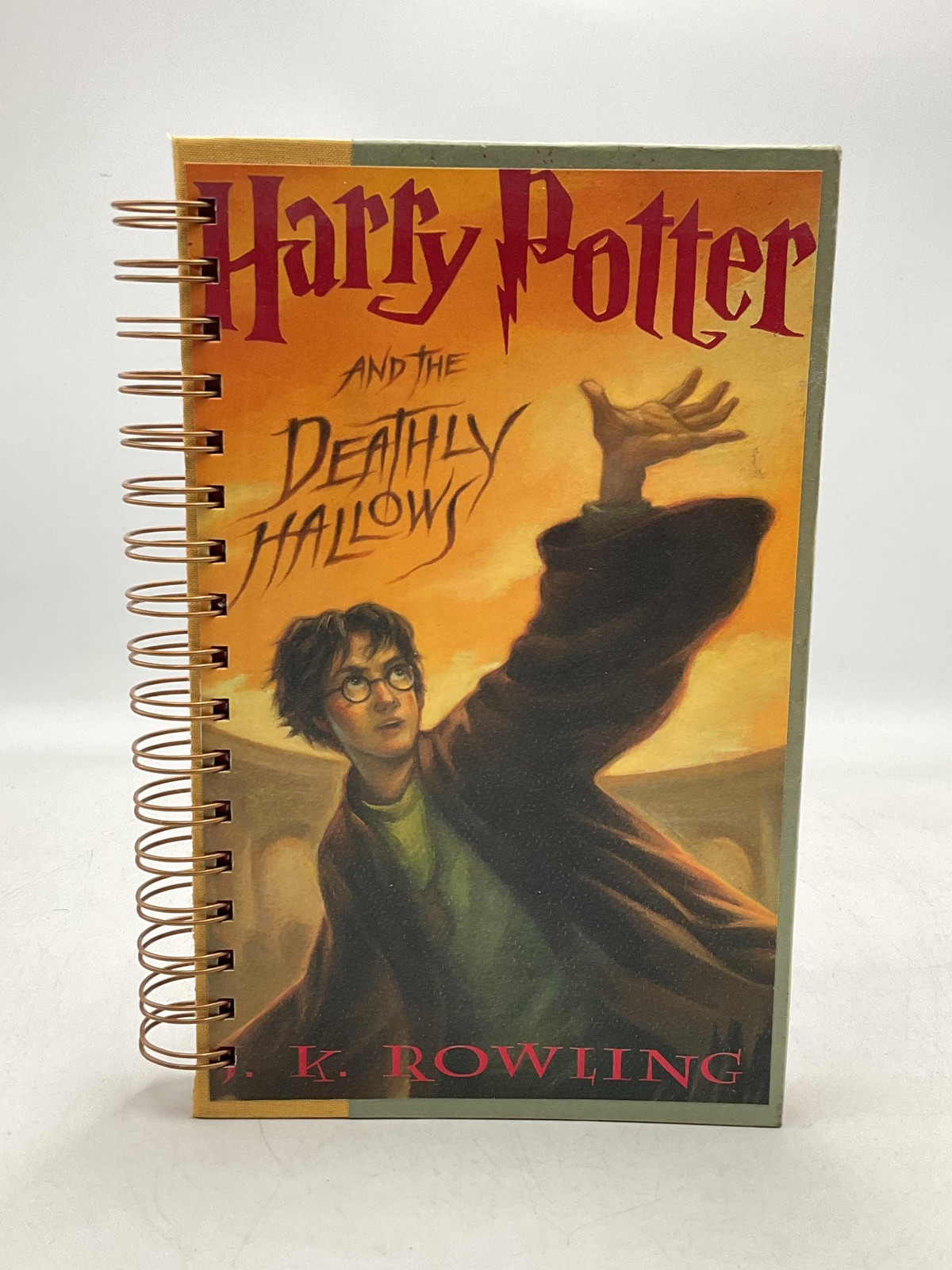 HARRY POTTER AND THE DEATHLY HALLOWS J K ROWLING ARTHUR A LEVINE 2007 SPIRAL