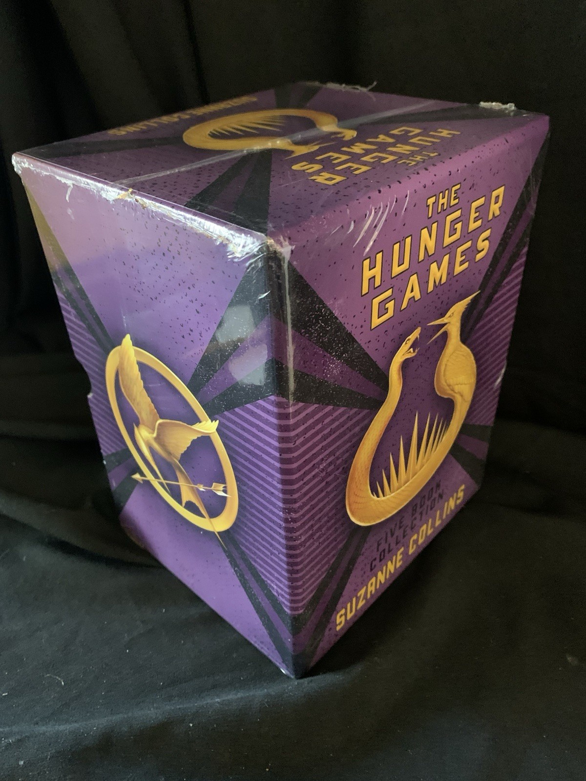 NEW CLEAN! Hunger Games 5-Book Hardcover Box Set Suzanne Collins FRESH! SEALED!