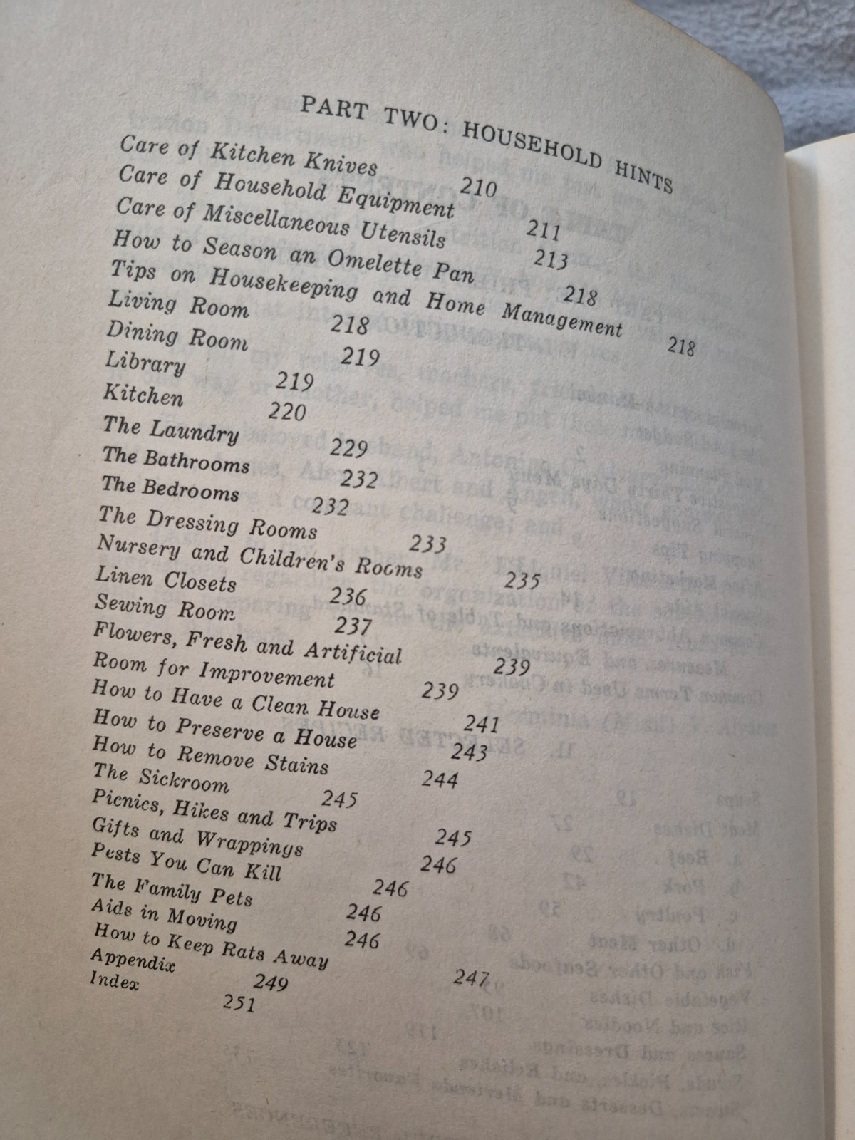 Philippine Cookery and Household Hints by Herminia Villacorta Recipes 1977 RARE