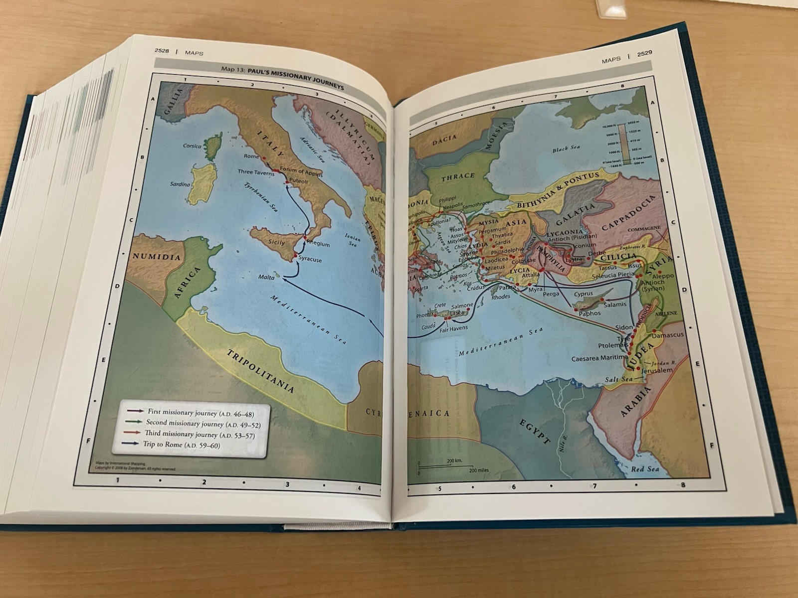 NIV New International Version Study Bible-HB/DJ-9780310438922~EXCELLENT
