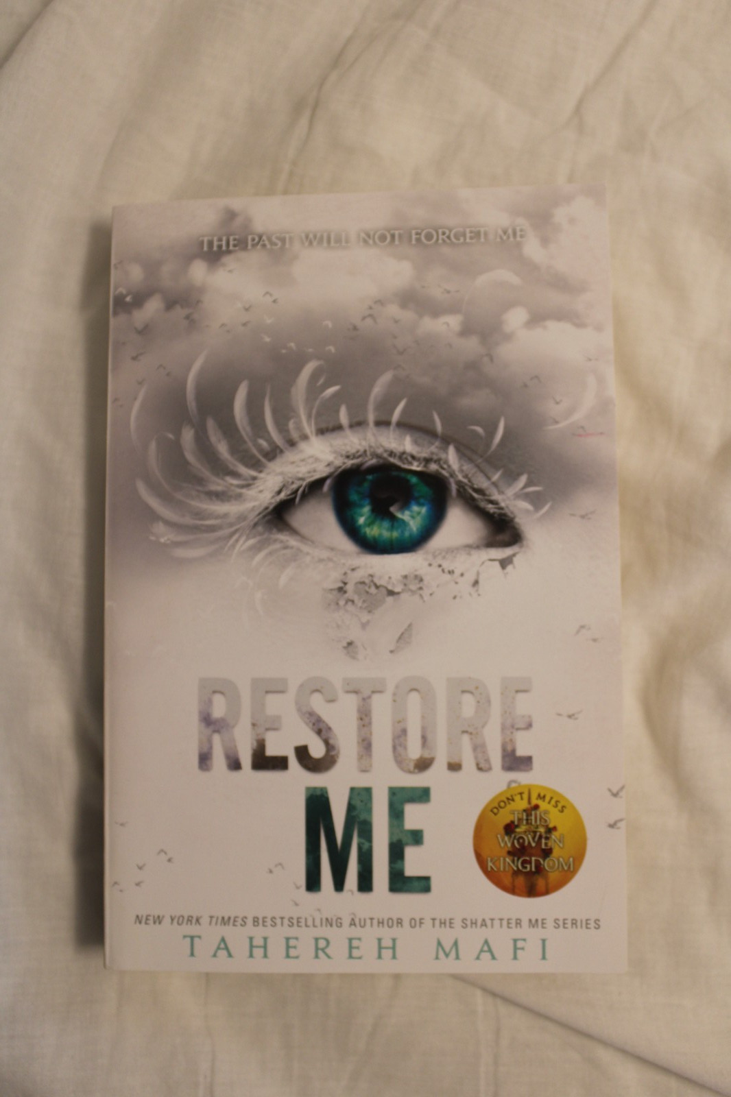 Shatter Me Series 6-Book Box Set by Taherah Mafi Like New