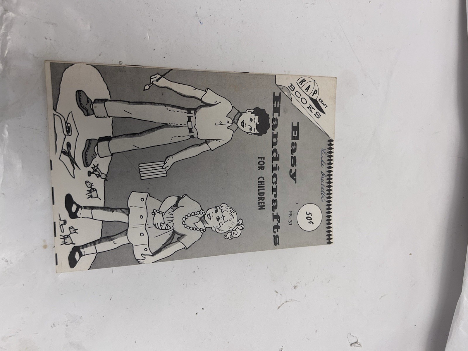 1971 Booklet Easy Handicrafts for Children KAP Craft Book 30 Pages