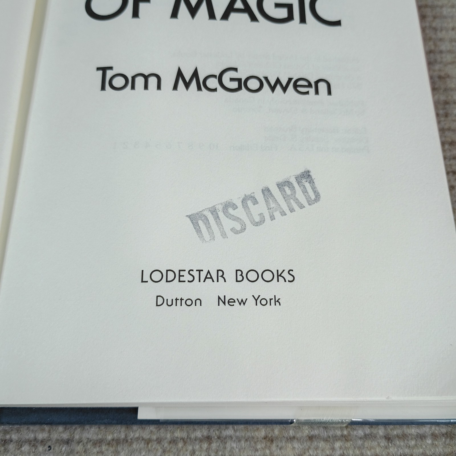 A Trial of Magic by Tom McGowen – The Age of Magic Trilogy Book Two Hardcover