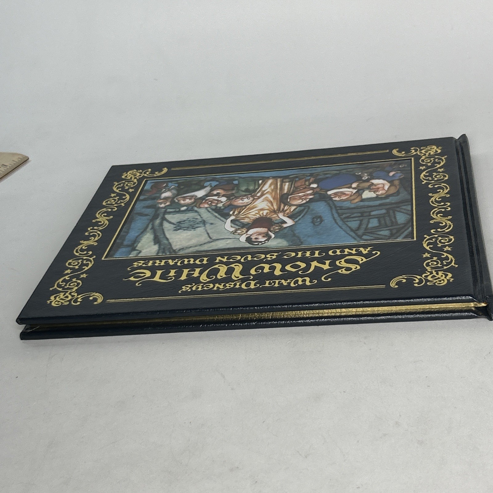 WALT DISNEY’S SNOW WHITE AND THE SEVEN DWARFS (2009) Easton Press Leather 1st Ed