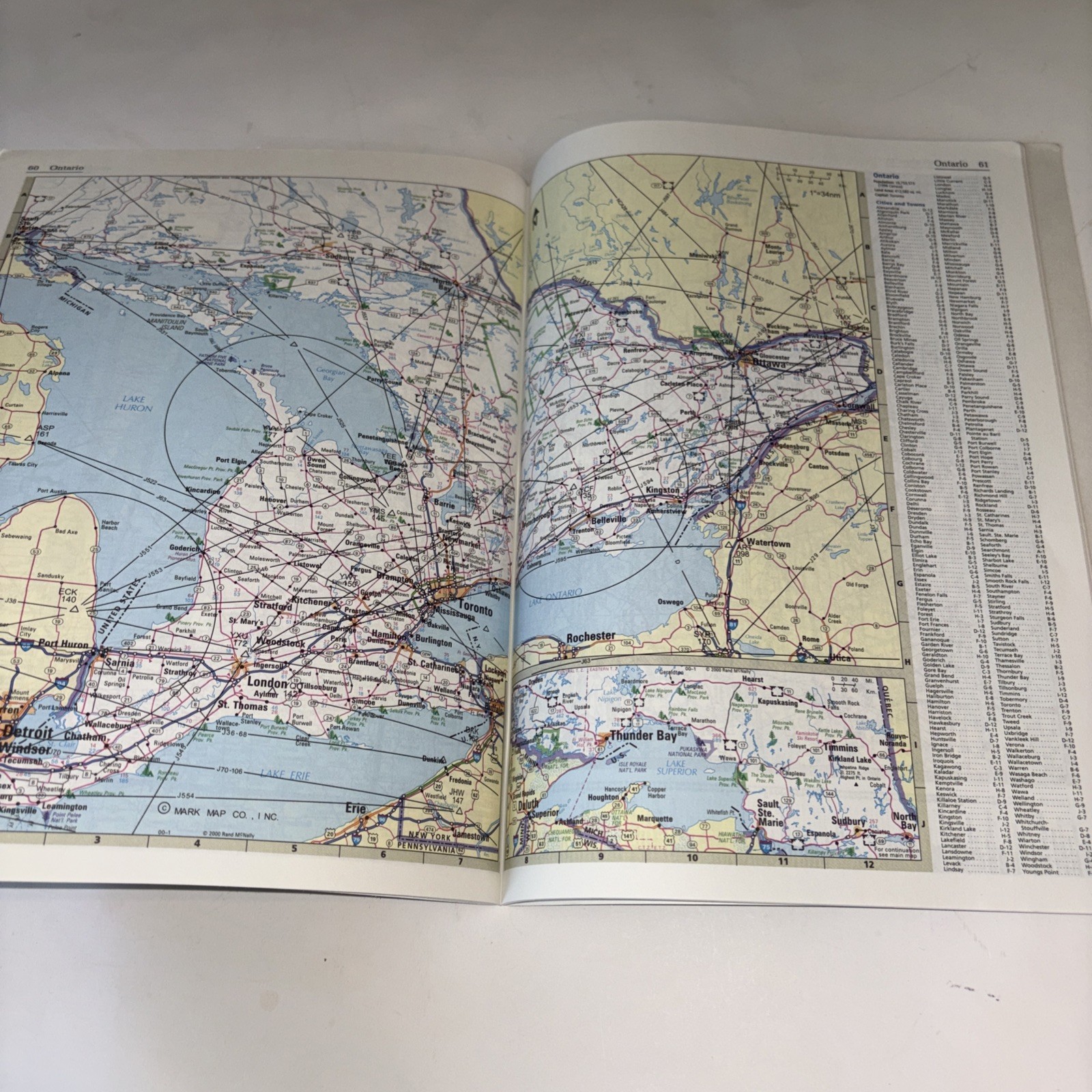 The Captain’s Atlas – High & Low Edition Pilot Flight Map Guide US Canada 2000