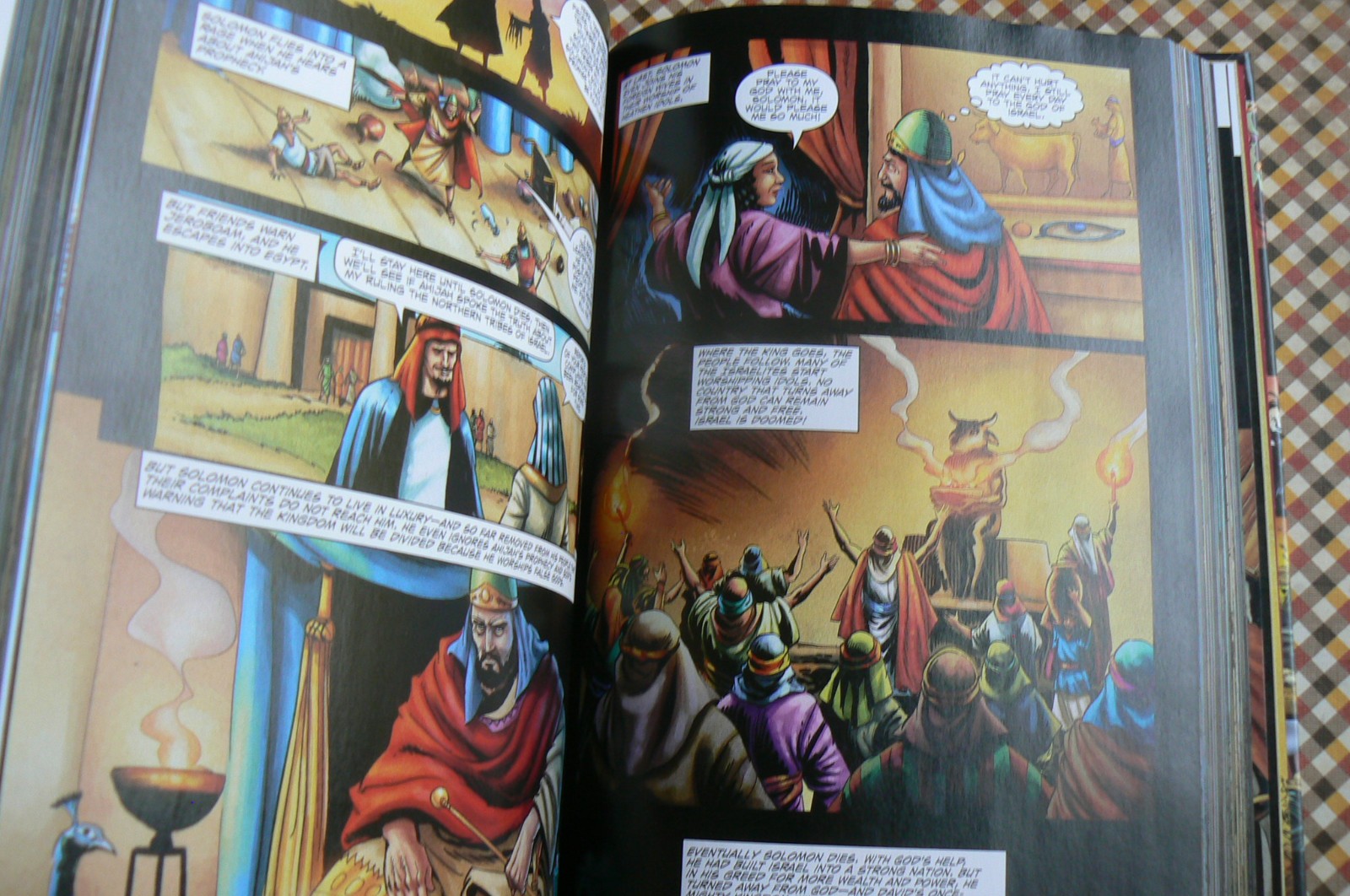 Action Bible,God’s Redemptive Story,Graphic Narrative,Sergio Cariello 1st Ed HC