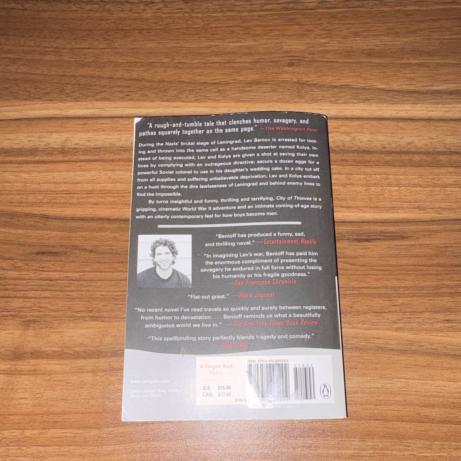 City of Thieves by David Benioff Paperback Penguin Books