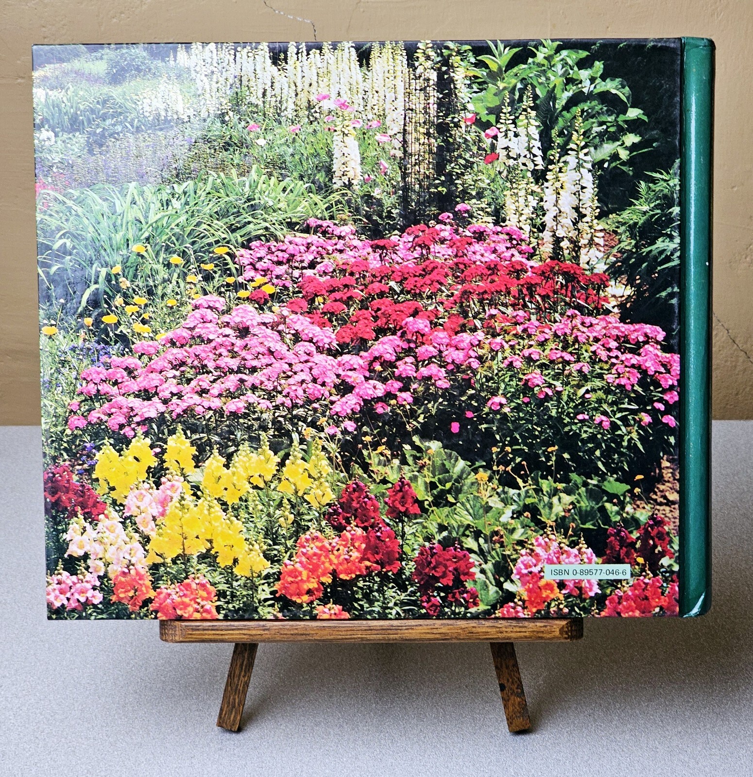 Reader’s Digest Illustrated Guide to Gardening Various 672 Pages Hardcover 1977