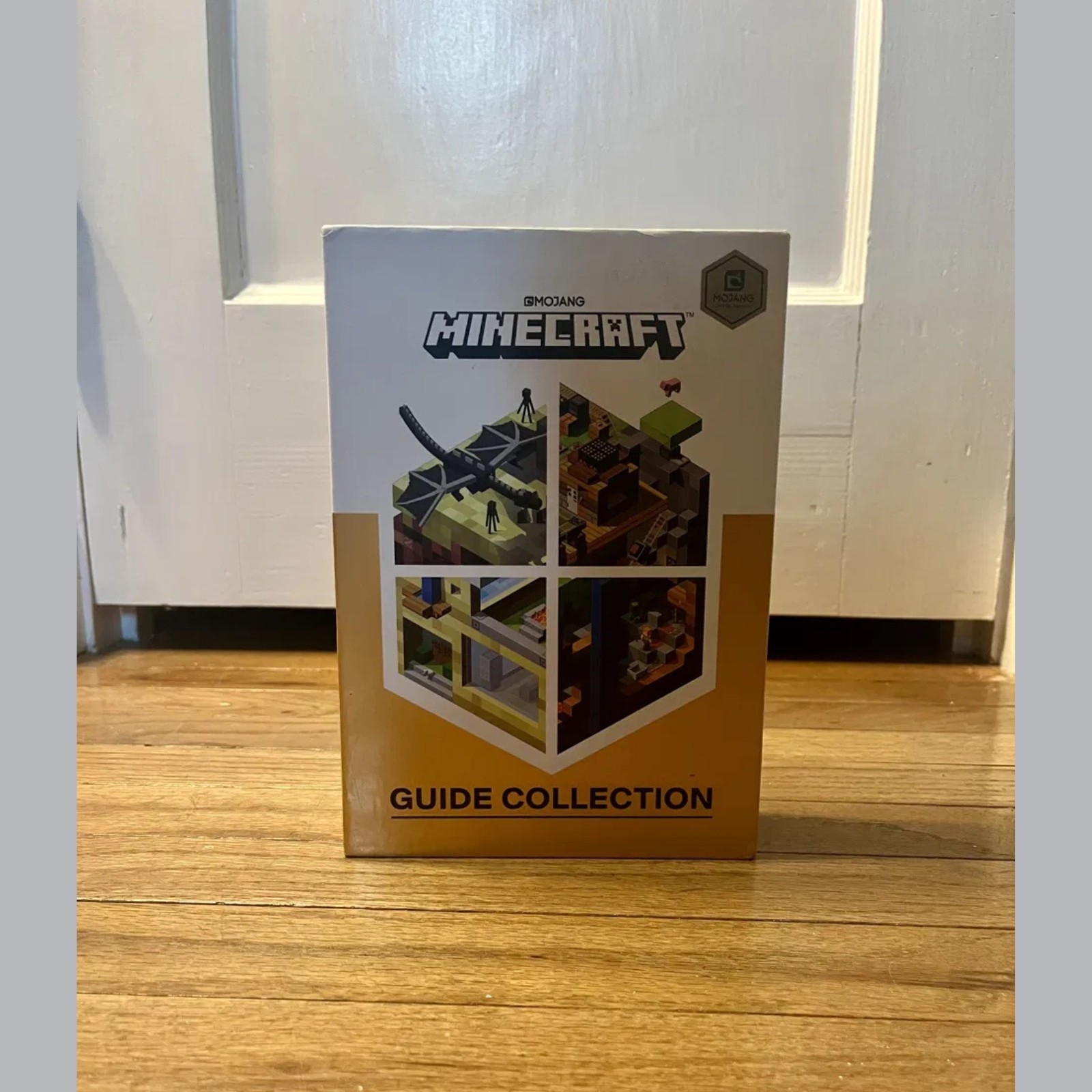 Minecraft Guide Collection 4-Book Boxed Set 2018 Exploration Creative Redstone