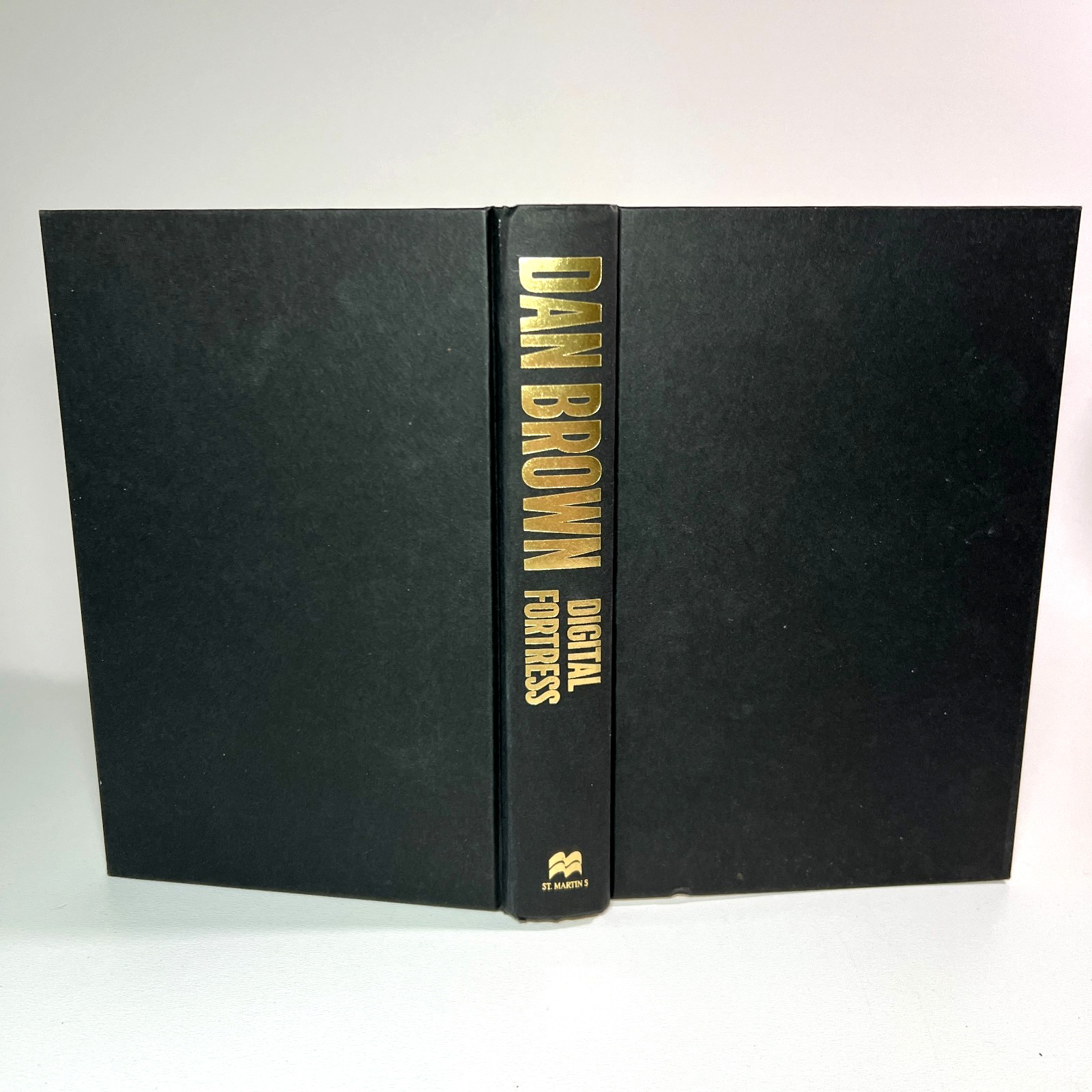 Digital Fortress by Dan Brown Hardcover Book Club Edition BCE NSA Techno Thrille