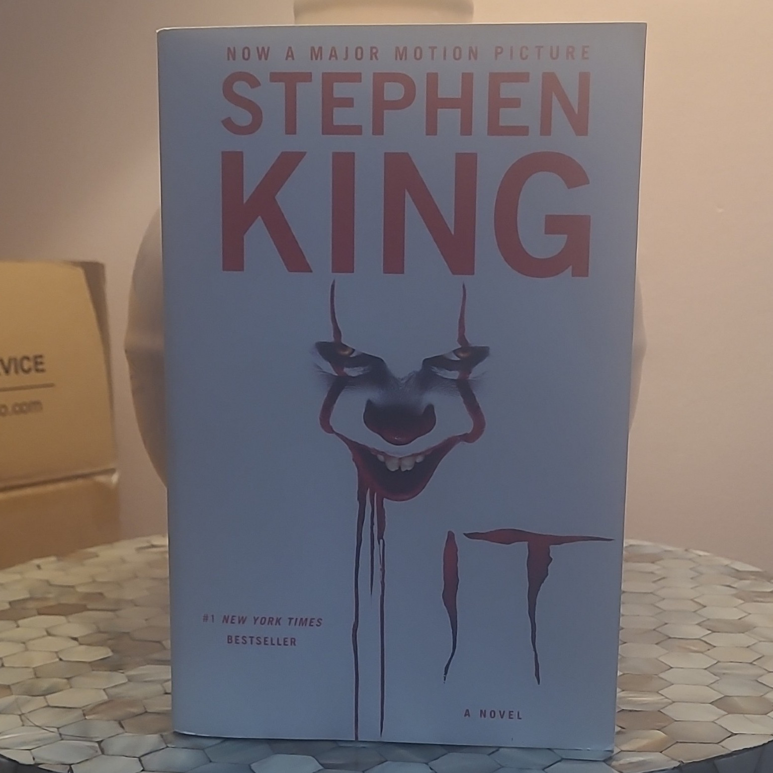 Stephen King IT Scribner Paperback English Horror Novel Film/TV Adaptation