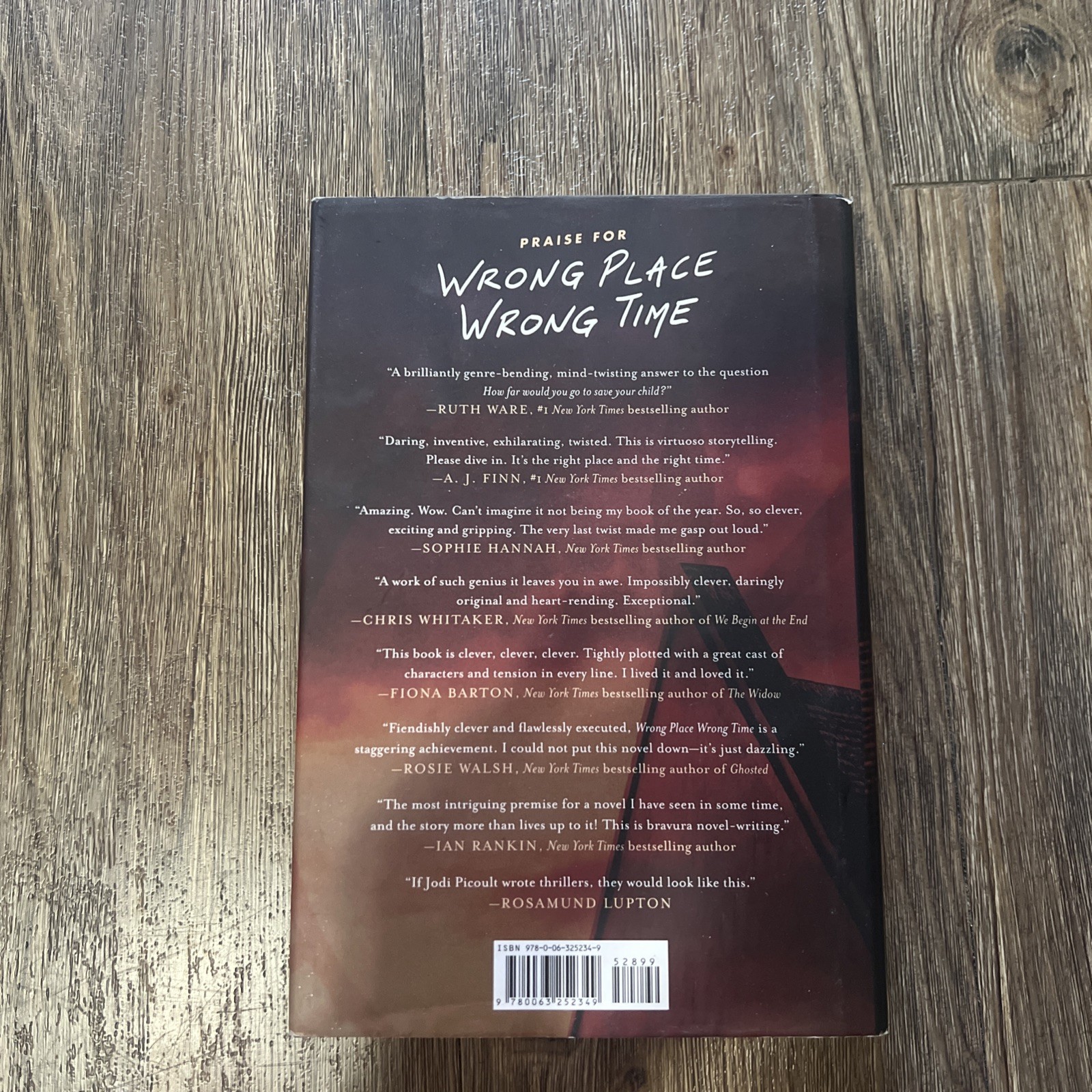 Wrong Place Wrong Time : A Novel by Gillian McAllister (2022, Hardcover)