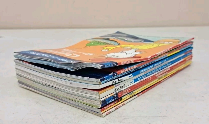Level 1 Readers-Dinosaurs/Fun Monsters/Strange Creatures-Lot Of 12