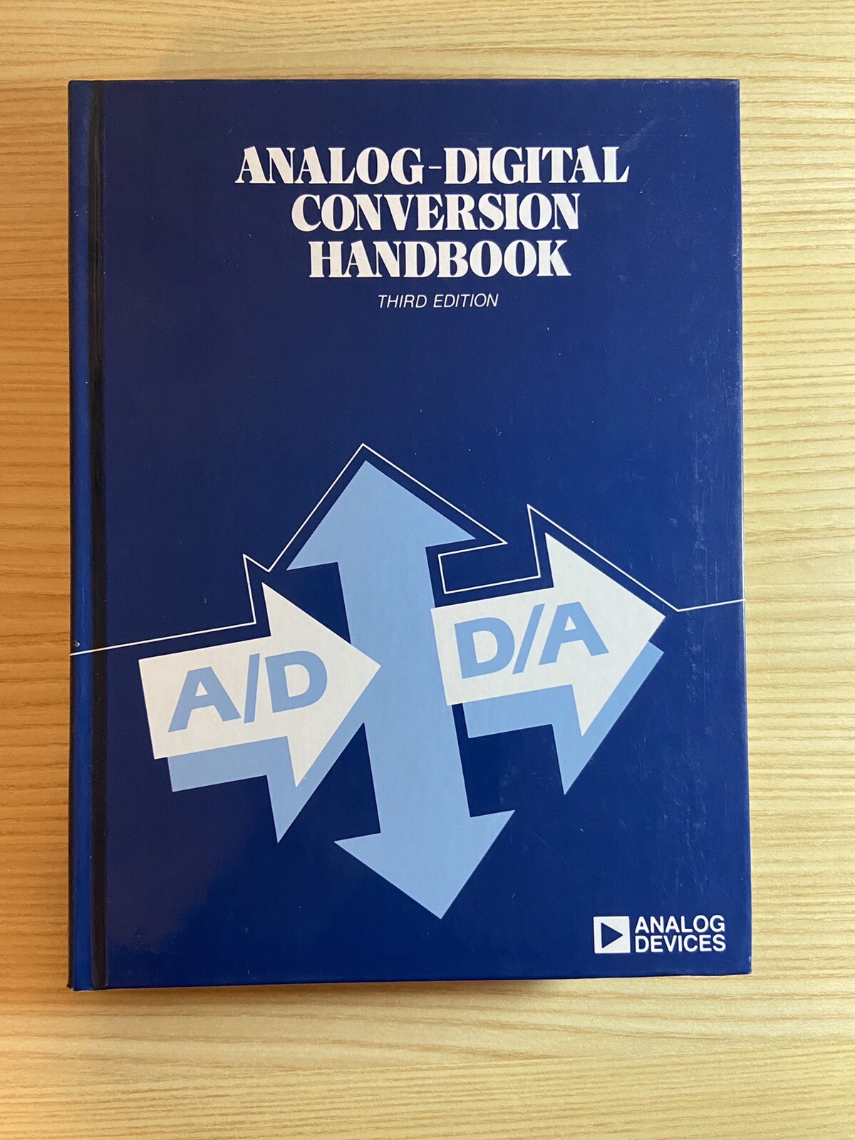 Analog-Digital Conversion Handbook Third Edition, Analog Devices – LIKE NEW
