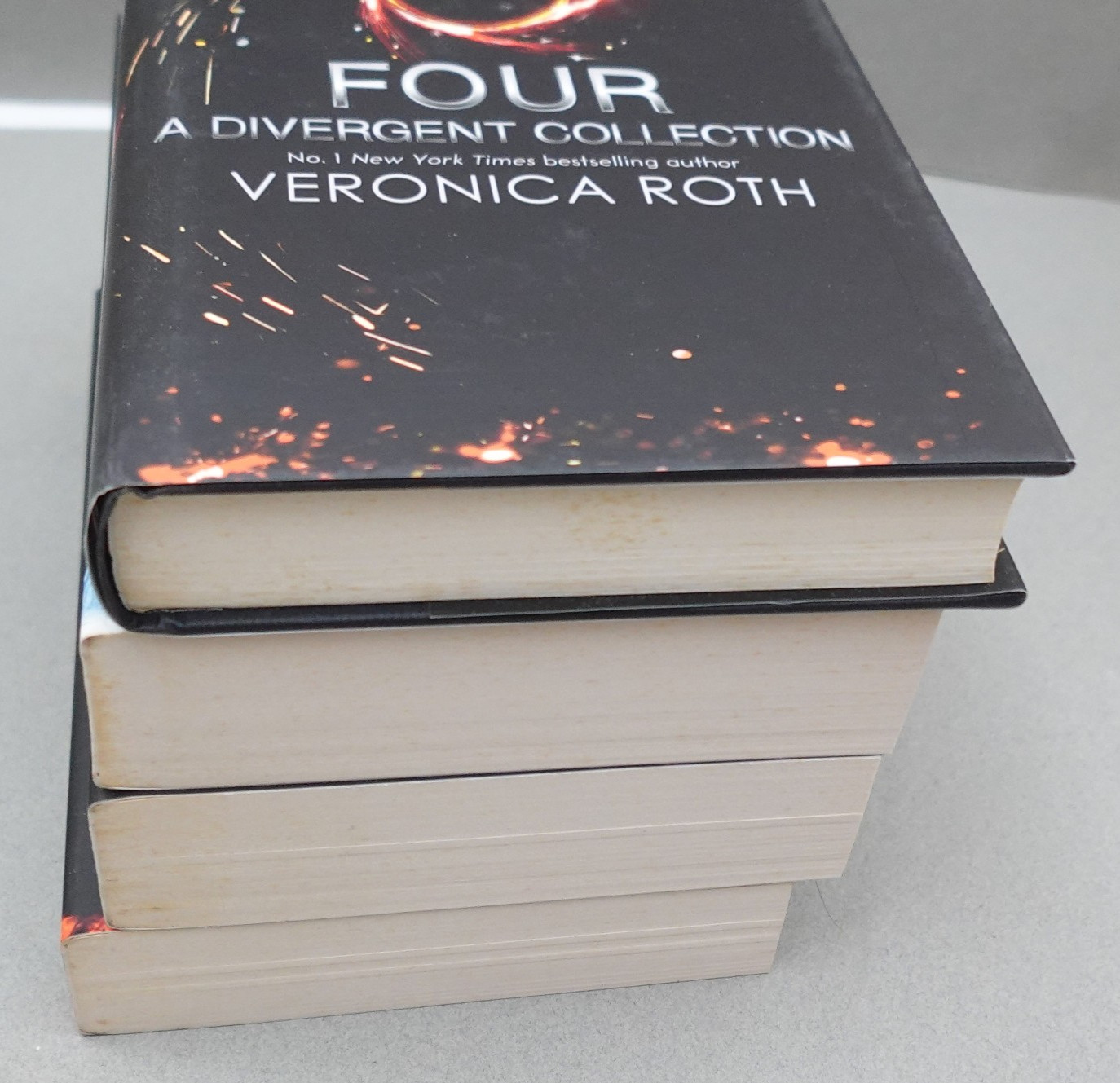 The Divergent Series Four Book Collection Box World Of Divergent Veronica Roth