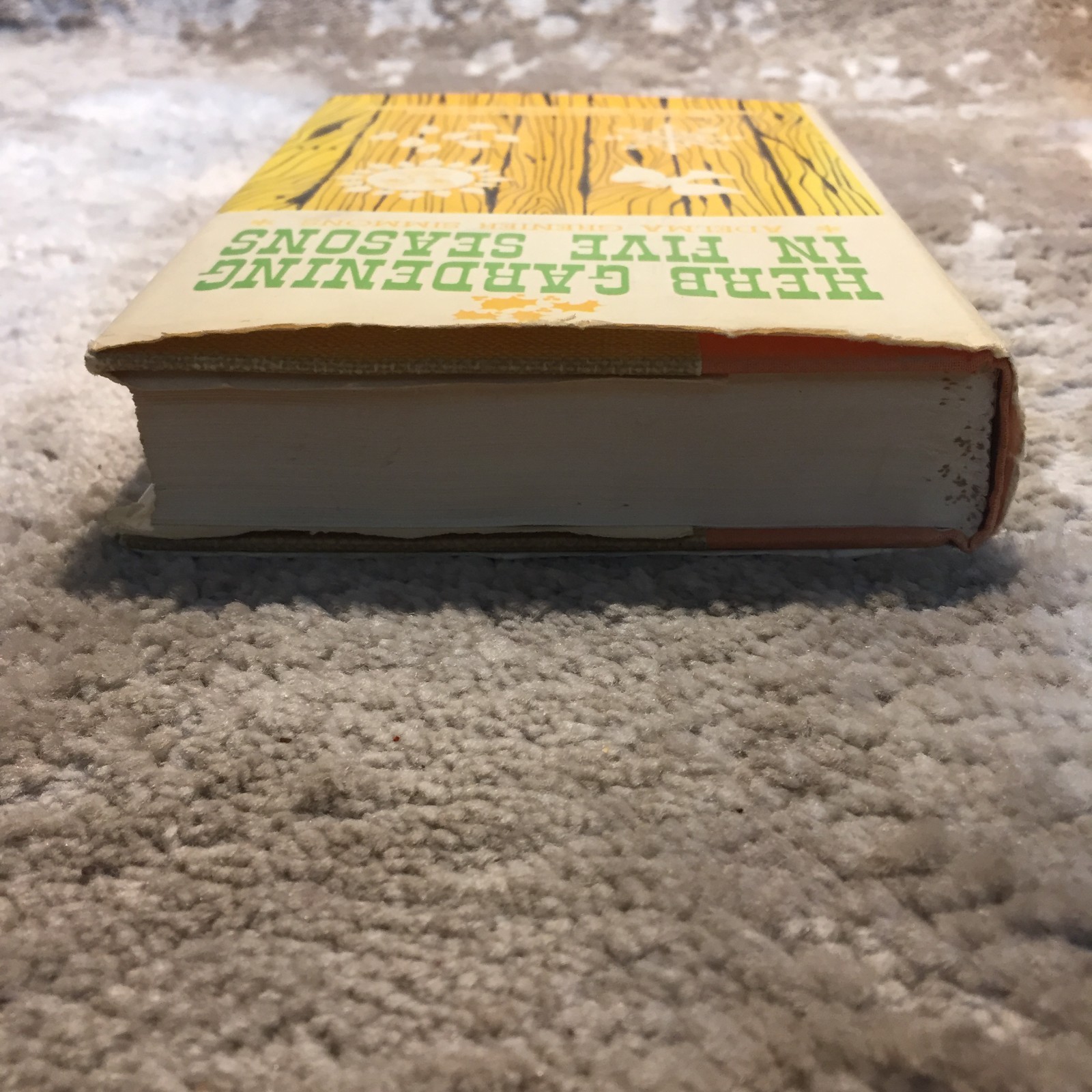Herb Gardening In Five Seasons Adelma Grenier Simmons 1964 Hawthorn Books Garden