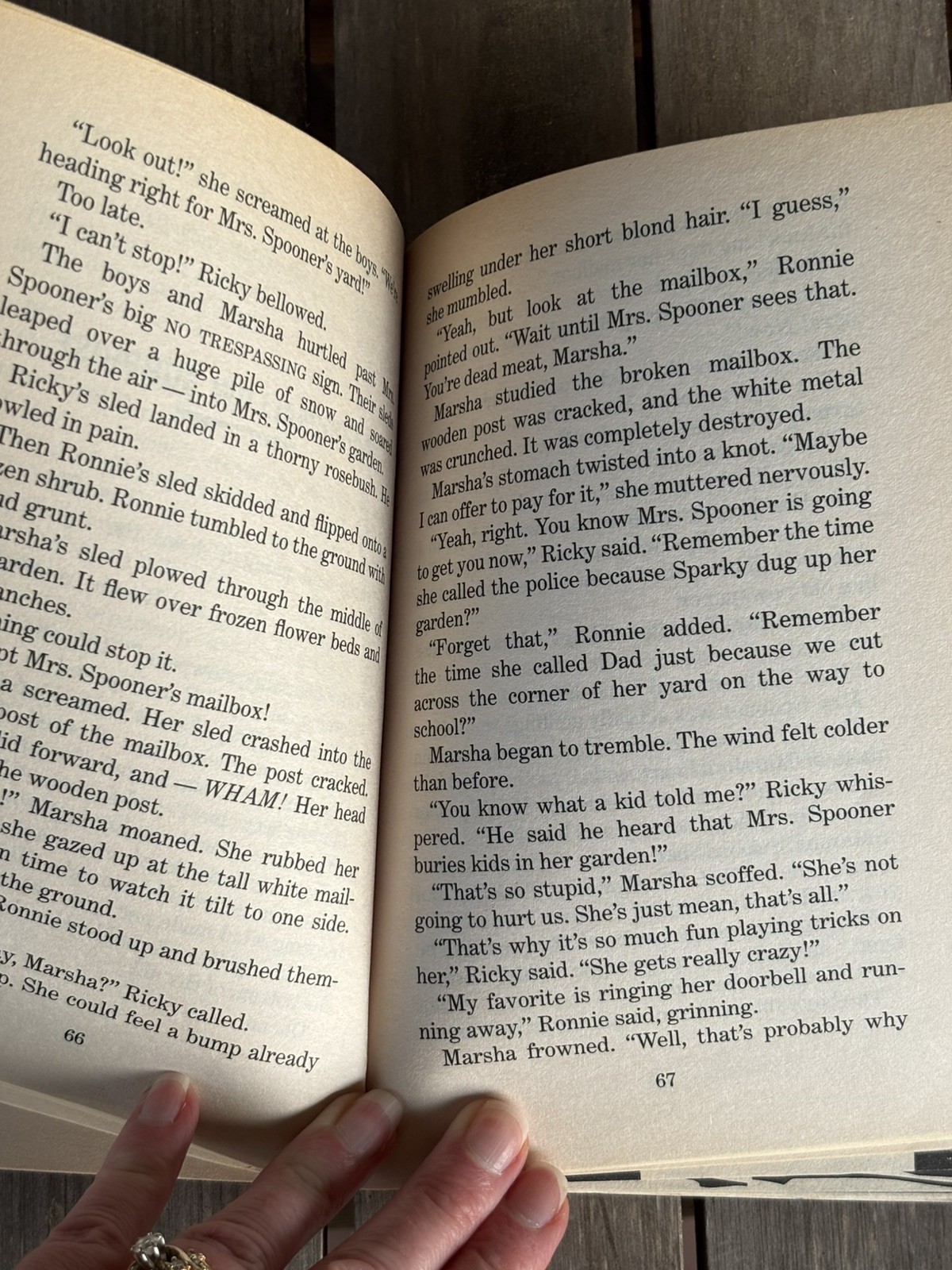 Special Edition #6 More & More Tales to Give You Goosebumps Vintage Book Horror