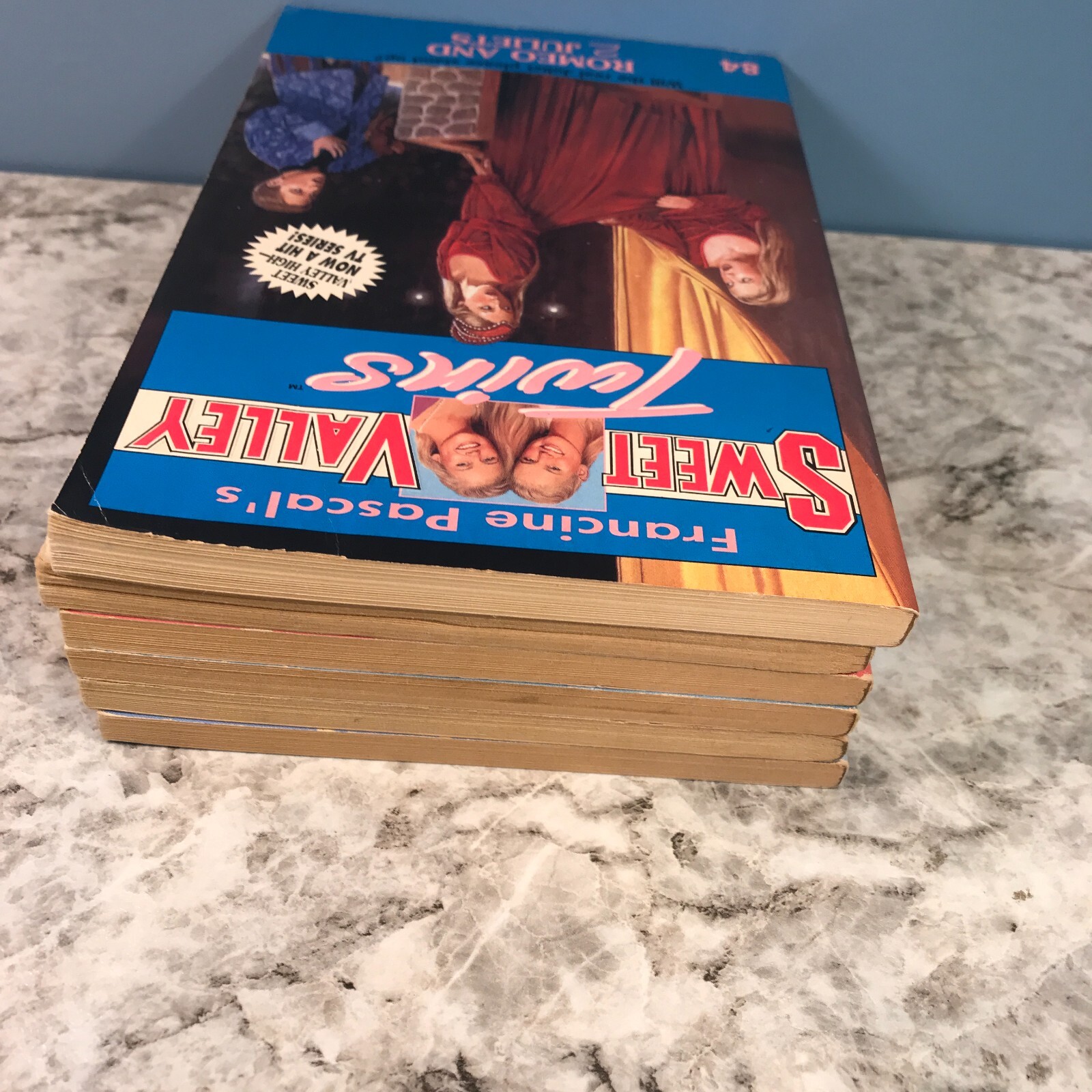 Lot of ( 6 ) Sweet Valley Twins Paperbacks #2,#3,#8,#14,#84 and #20