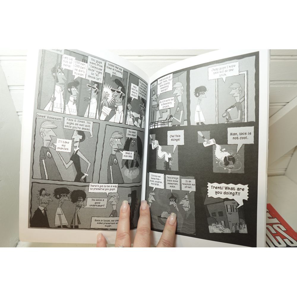 Indie Comic Books Comics magazines 2011 Volumes 1, 2 & 3 anthology Set Of 3