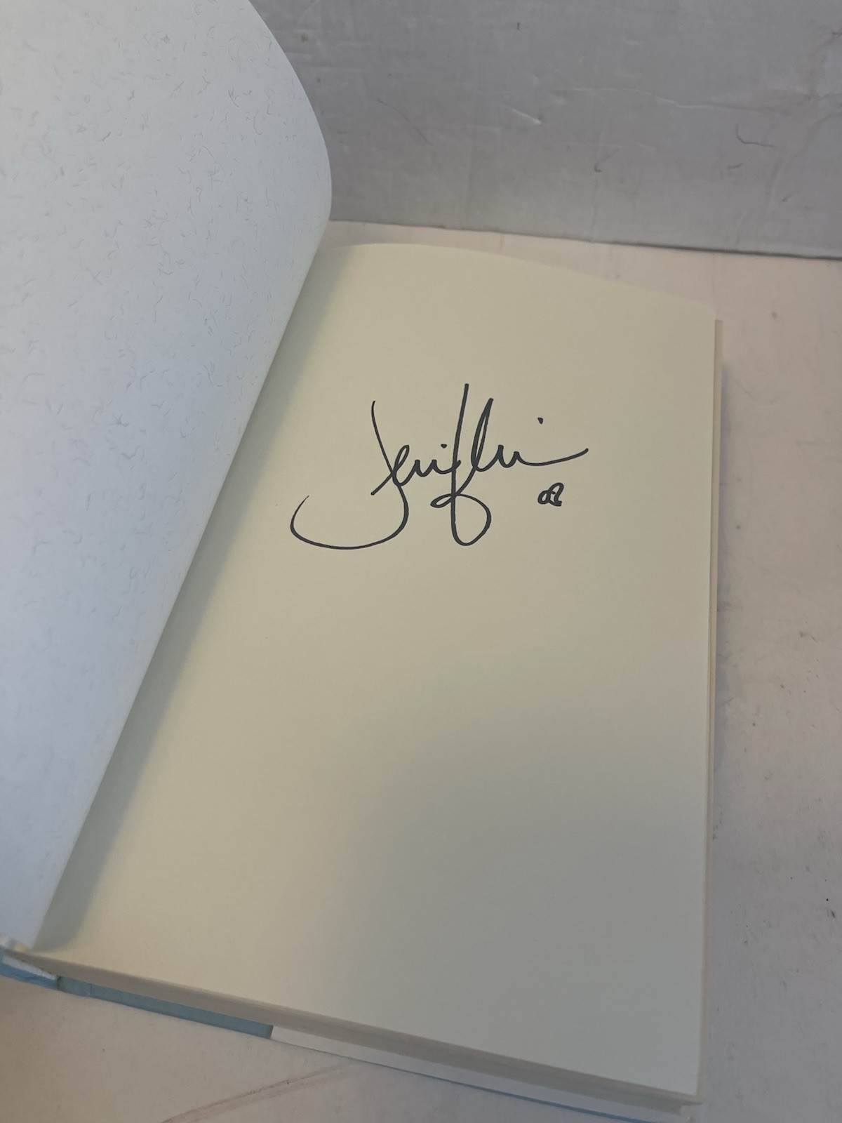 Holding Up the Universe by Jennifer Niven SIGNED 2016 Hardcover First Edition DJ