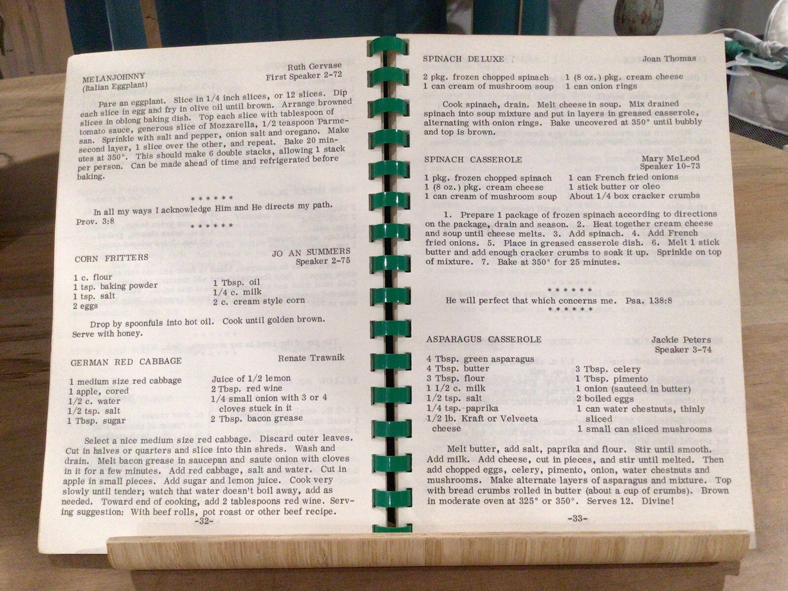 Recipes For Living 1977 COOKBOOK Ladies Day Apart Dallas Texas 164 Pages