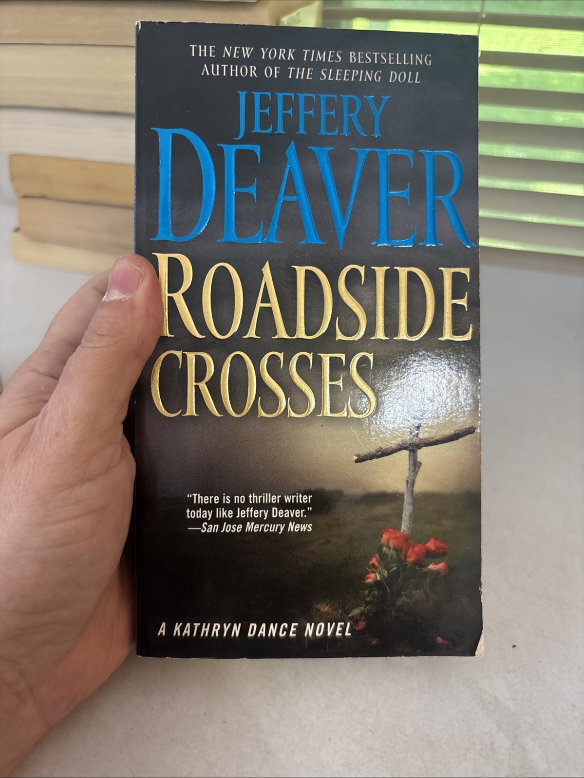 Lot of 10 – Mystery and Thrillers – Mixed Authors – FREE SHIPPING