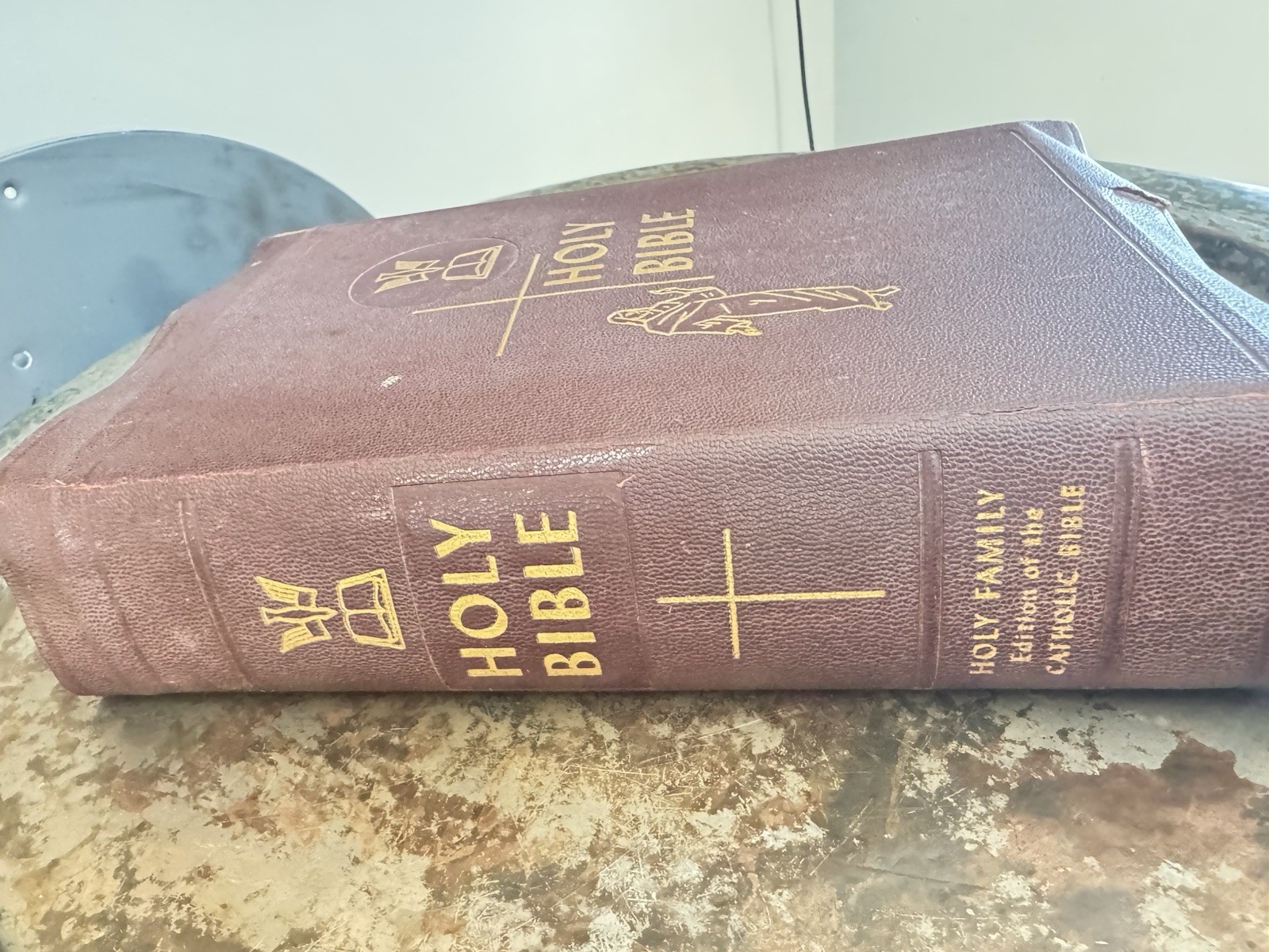 The Holy Bible The Catholic Press Holy Family Edition 1950