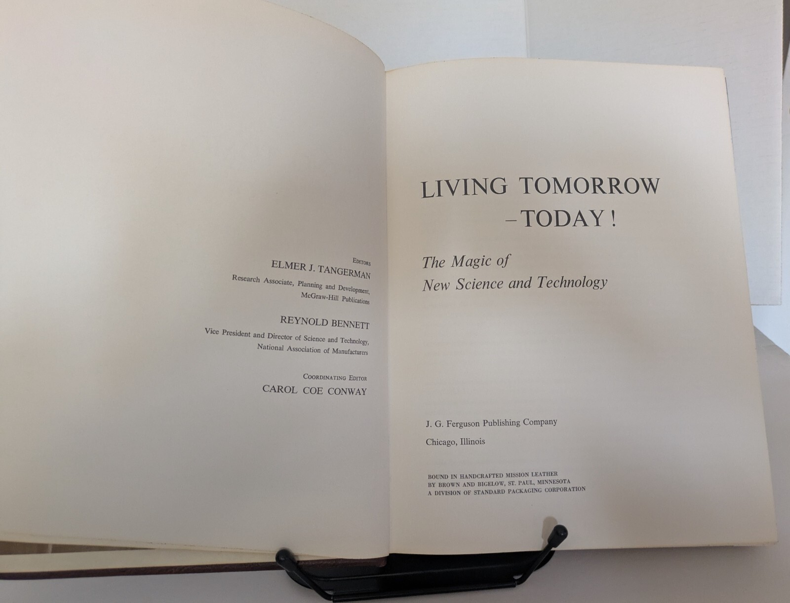 Living Tomorrow – Today! E. J. Tangerman ©1969 • J.G. Ferguson Publ. Leather•