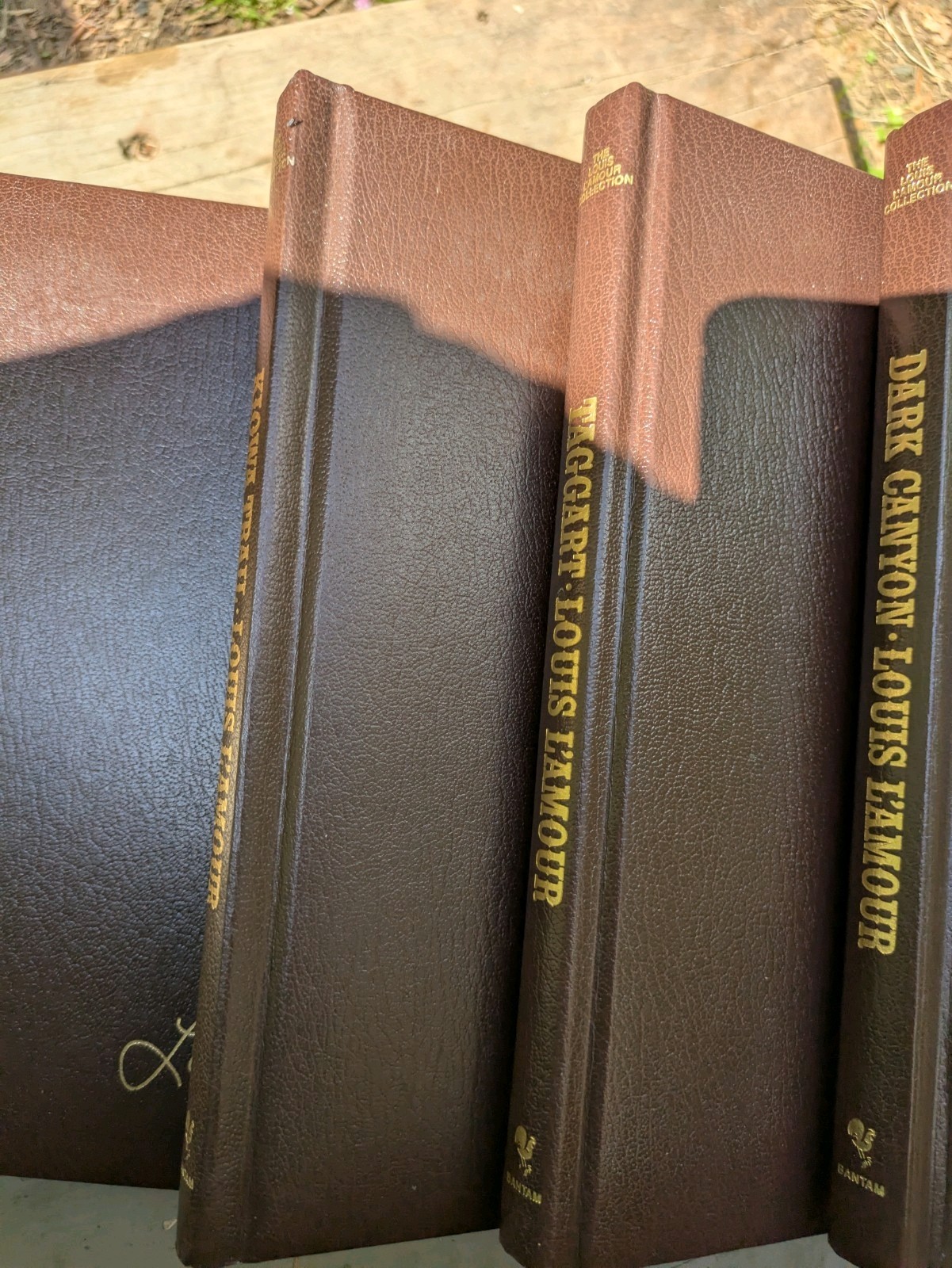 LOUIS L’AMOUR LEATHERETTE HC BOOKS BANTAM WESTERN – Pick Your Title Pick Each 1