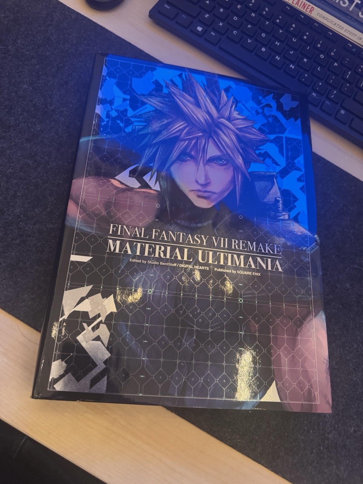 Final Fantasy VII Remake: Material Ultimania by Square Enix, HARDCOVER