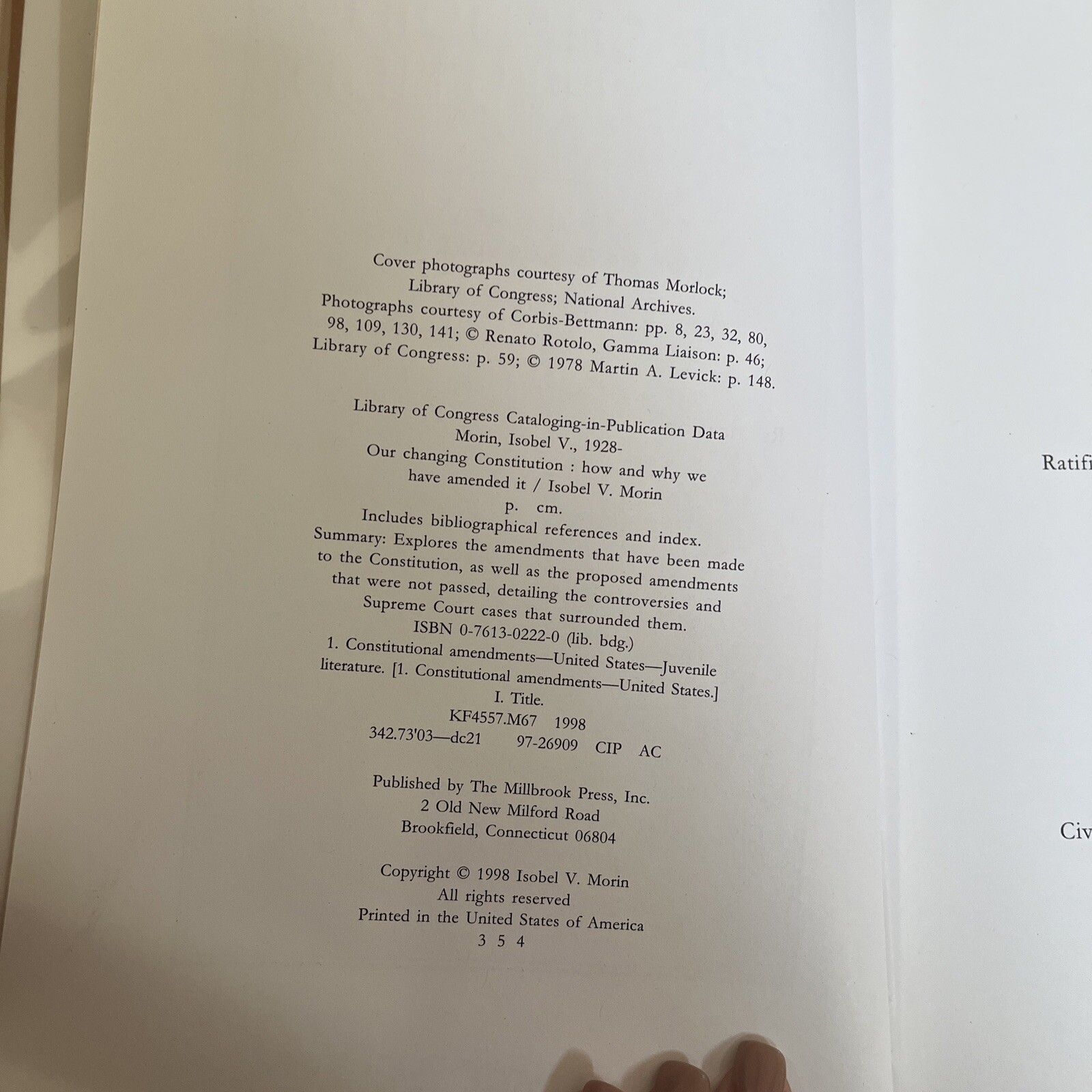 Our Changing Constitution : How and Why We Have Amended It Isobel Morin